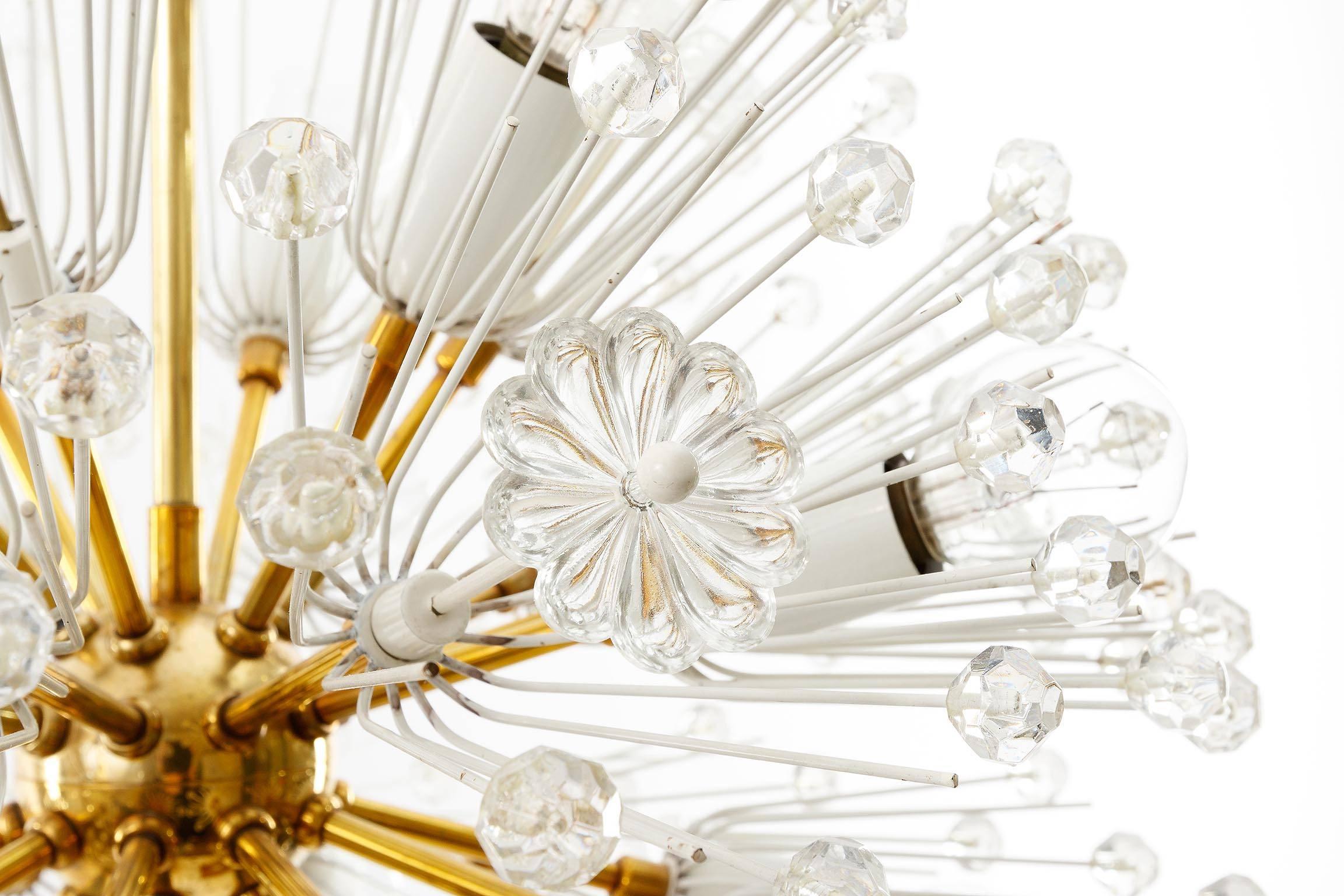Emil Stejnar Sputnik Chandelier, Brass Crystal Glass, 1950s In Excellent Condition In Hausmannstätten, AT