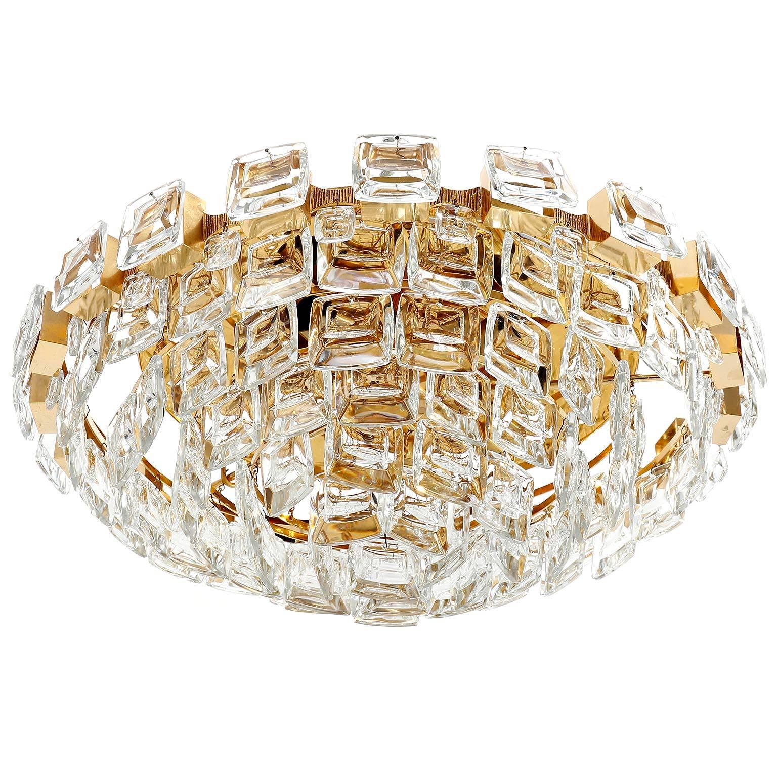 Mid-Century Modern Flush Mount Light by Palwa, Gilt Brass Crystal Glass, 1970 In Good Condition In Hausmannstätten, AT