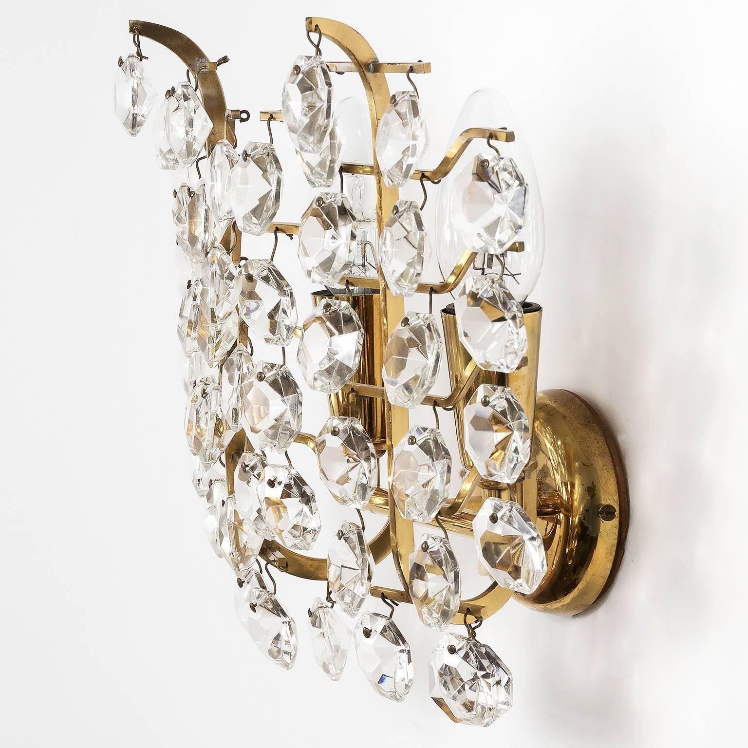 Austrian Pair of Bakalowits Sconces Wall Lights, Brass Crystal Glass, 1960s