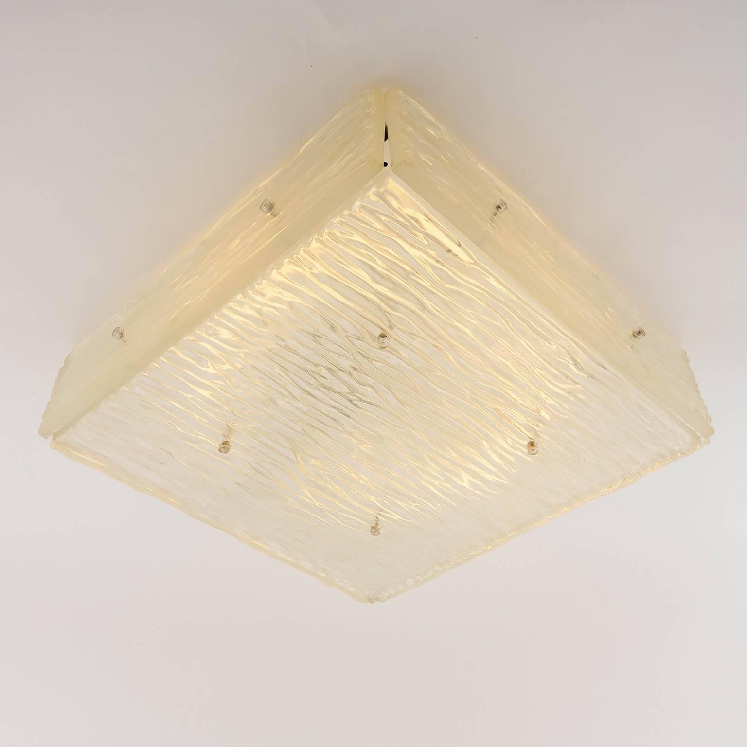 Lucite Flush Mount Light, Kalmar Style, 1970 In Good Condition For Sale In Hausmannstätten, AT