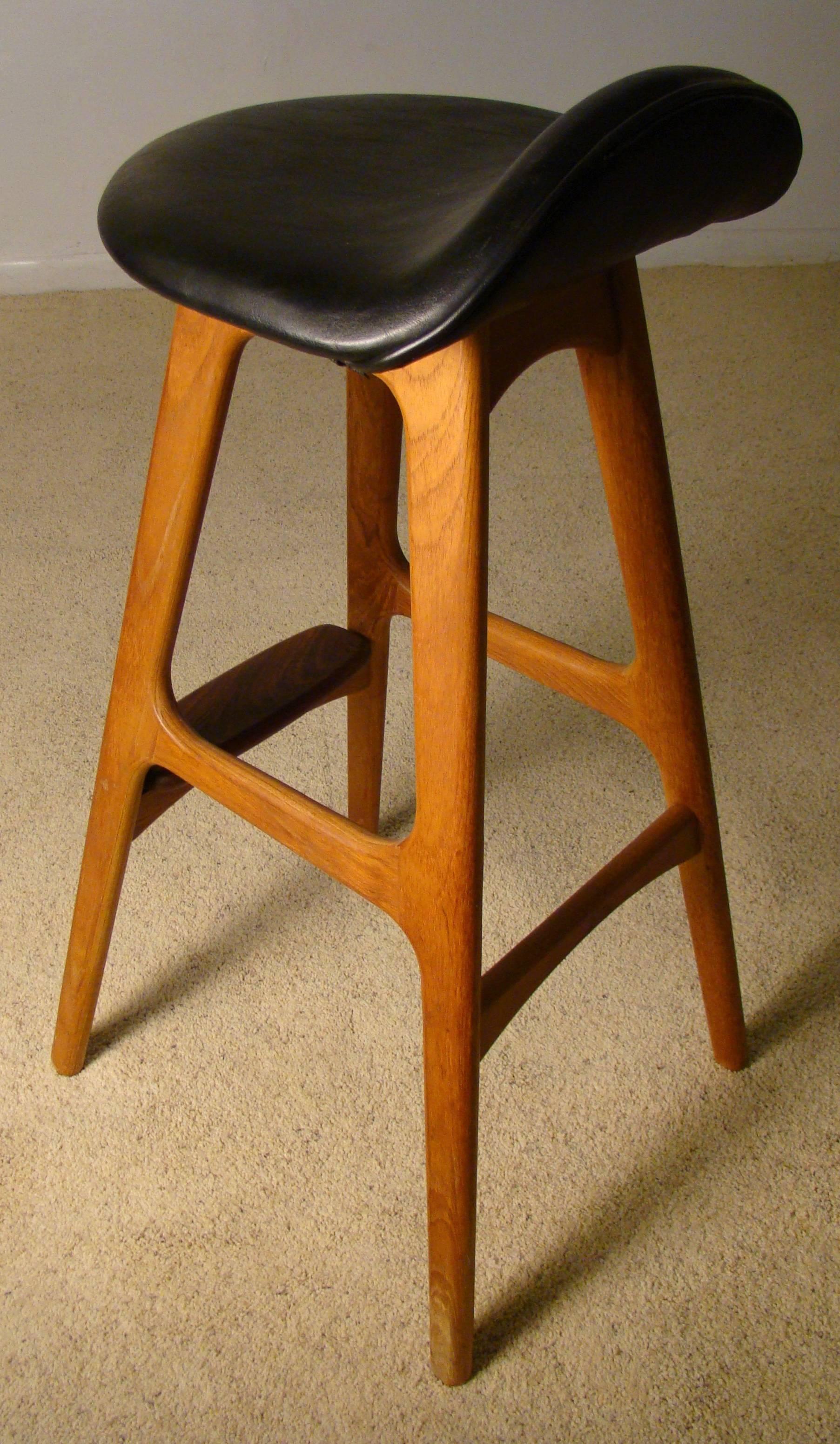 Mid-Century Modern Pair of Teak and Rosewood Danish Modern Bar Stools by Erik Buch for OD Mobler