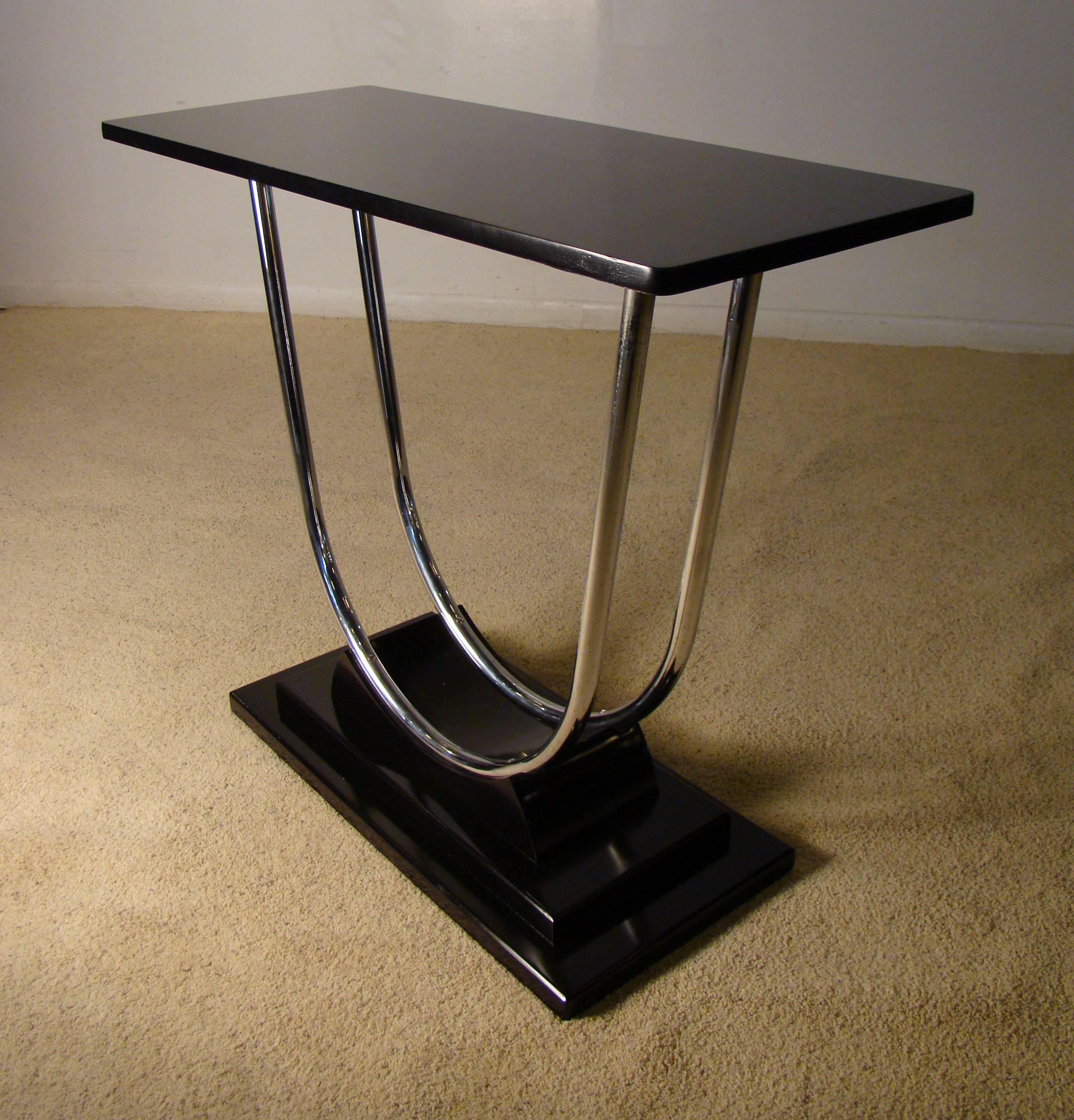 Lacquered Stunning Art Deco Machine Age Streamline Chrome Console Table, circa 1930s For Sale