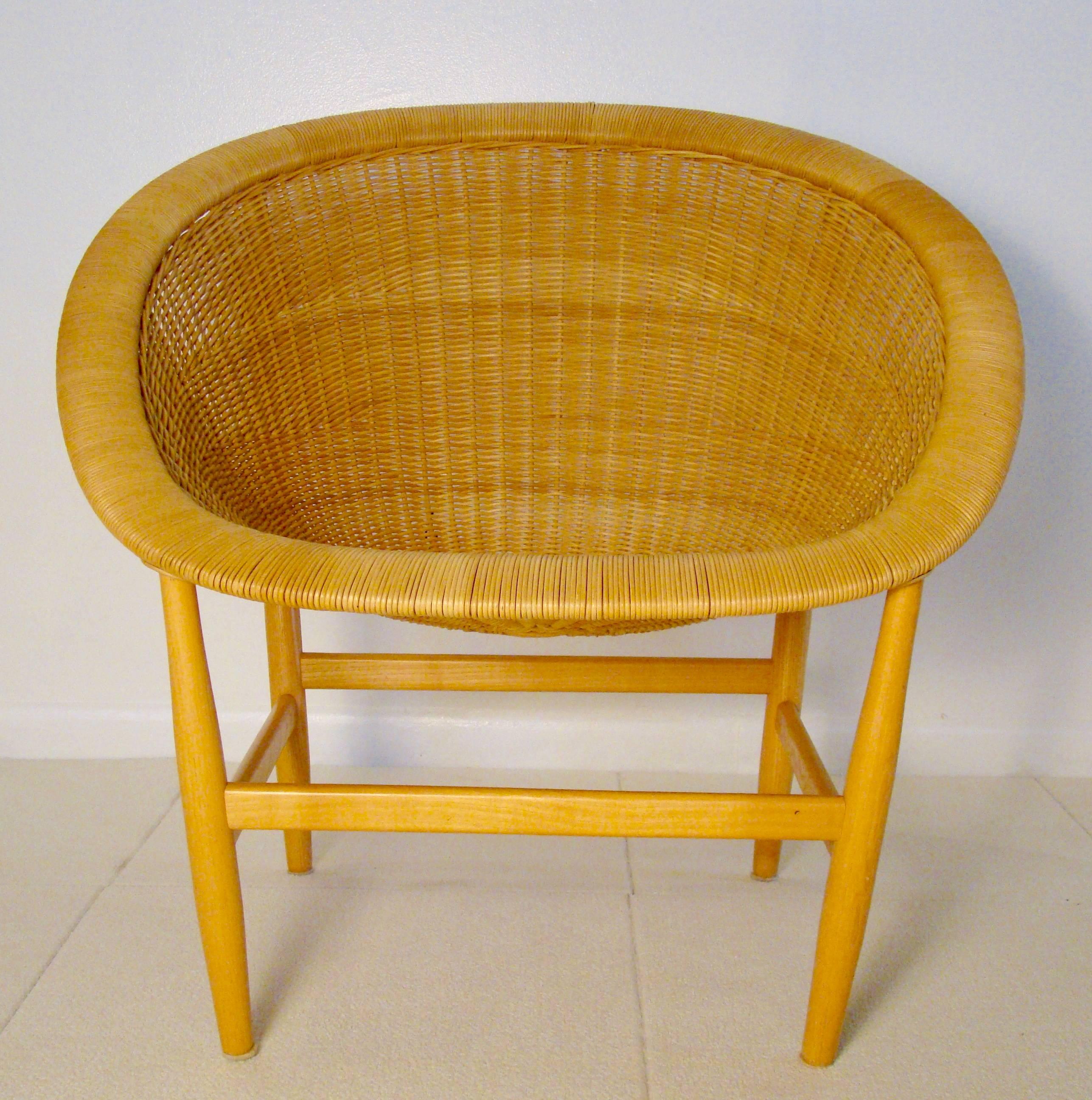 Beautiful Wicker Basket Lounge Chair by Nanna Ditzel 1