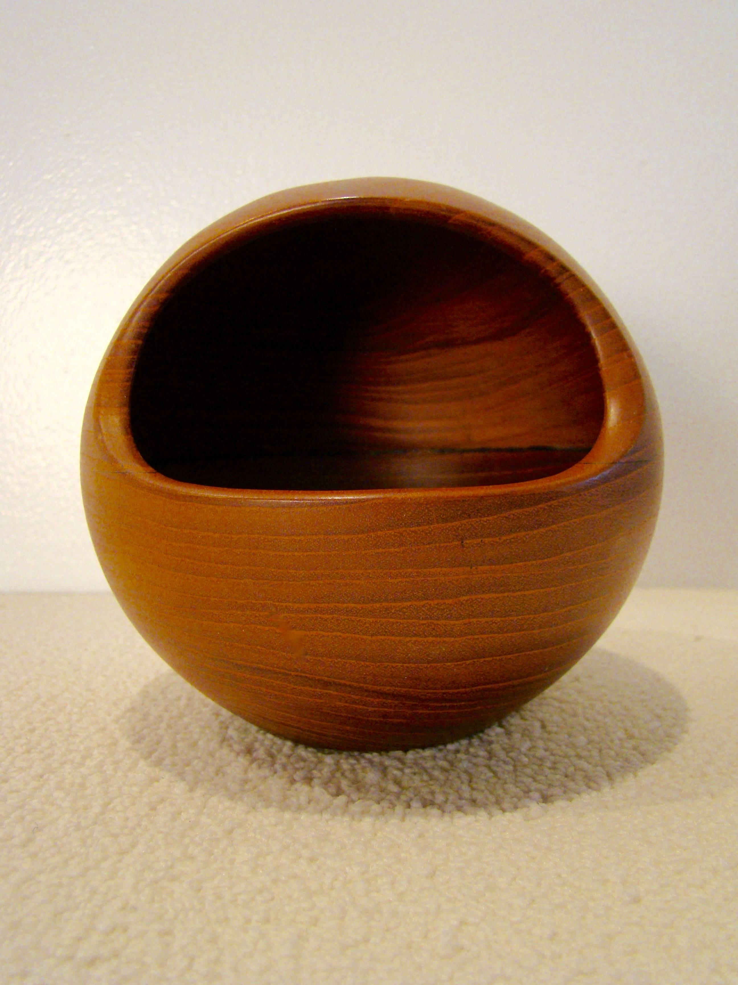 Mid-Century Modern Teak Orb Nut Bowl and Serving Spoon by AB Sowe Konst, Sweden