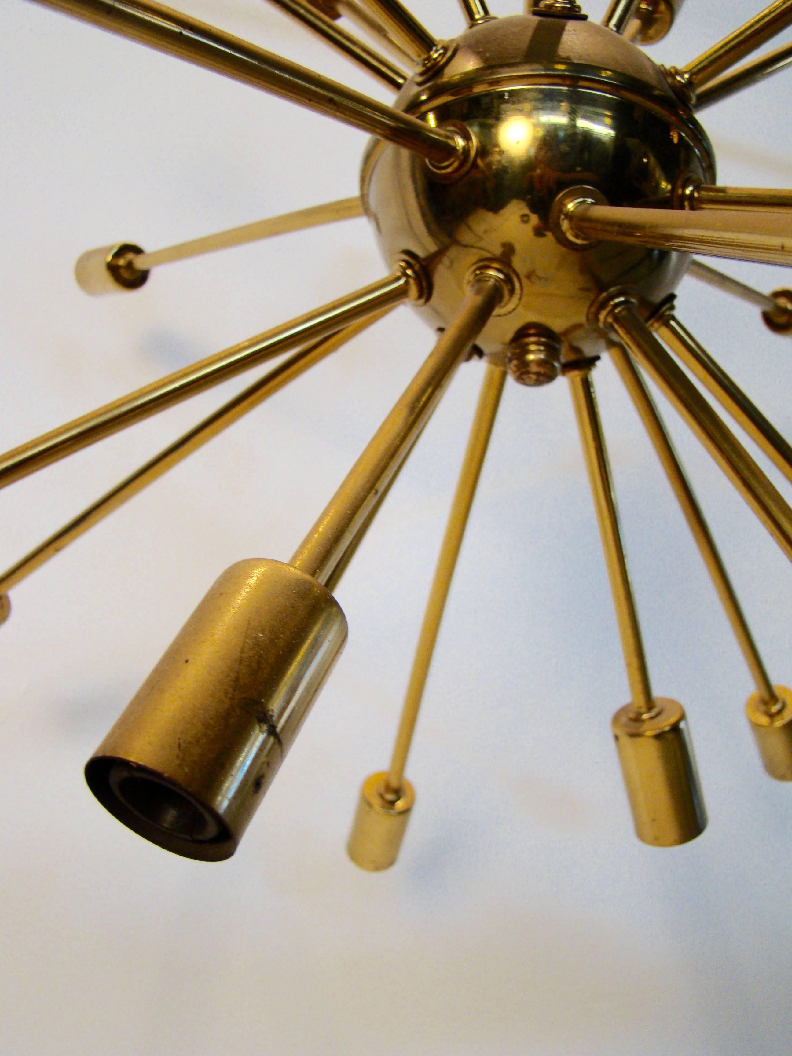 Mid-Century Modern Vintage Brass Sputnik Twenty-Four-Arm Chandelier Light Fixture