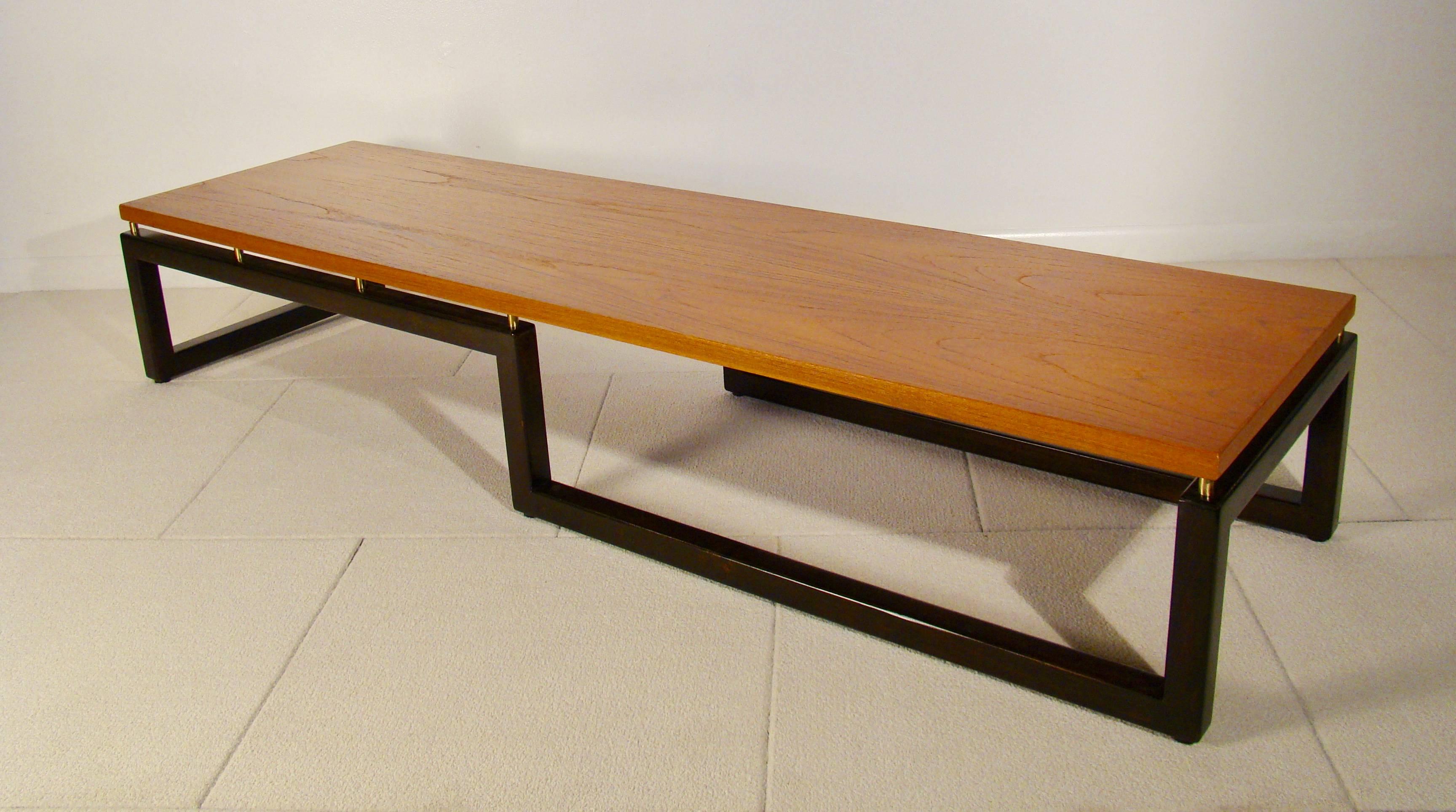Mid-20th Century Michael Taylor for Baker Furniture Long and Low Bench or Coffee Table