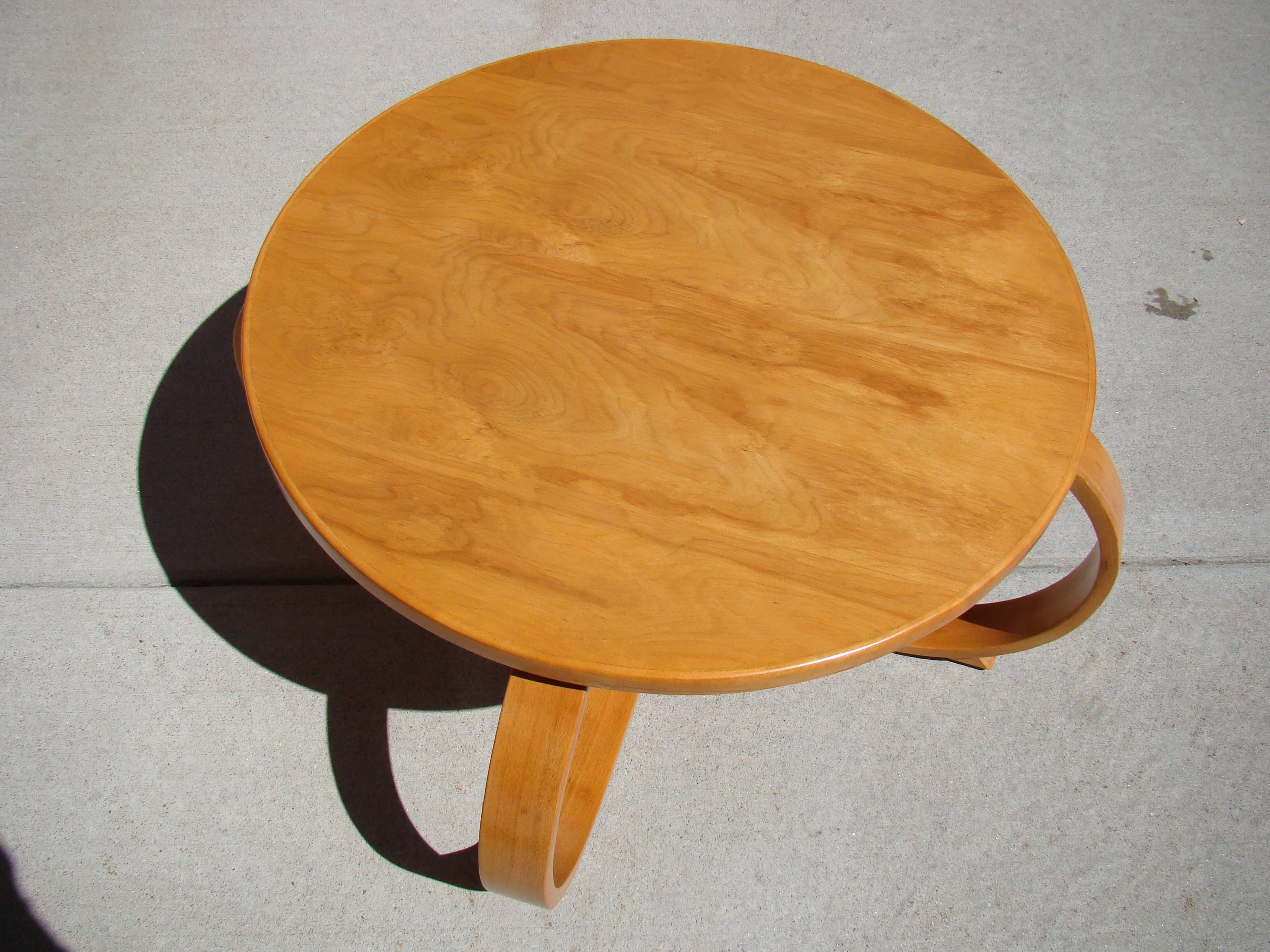 Stunning Bentwood Machine Age Streamline Table by Thonet 2