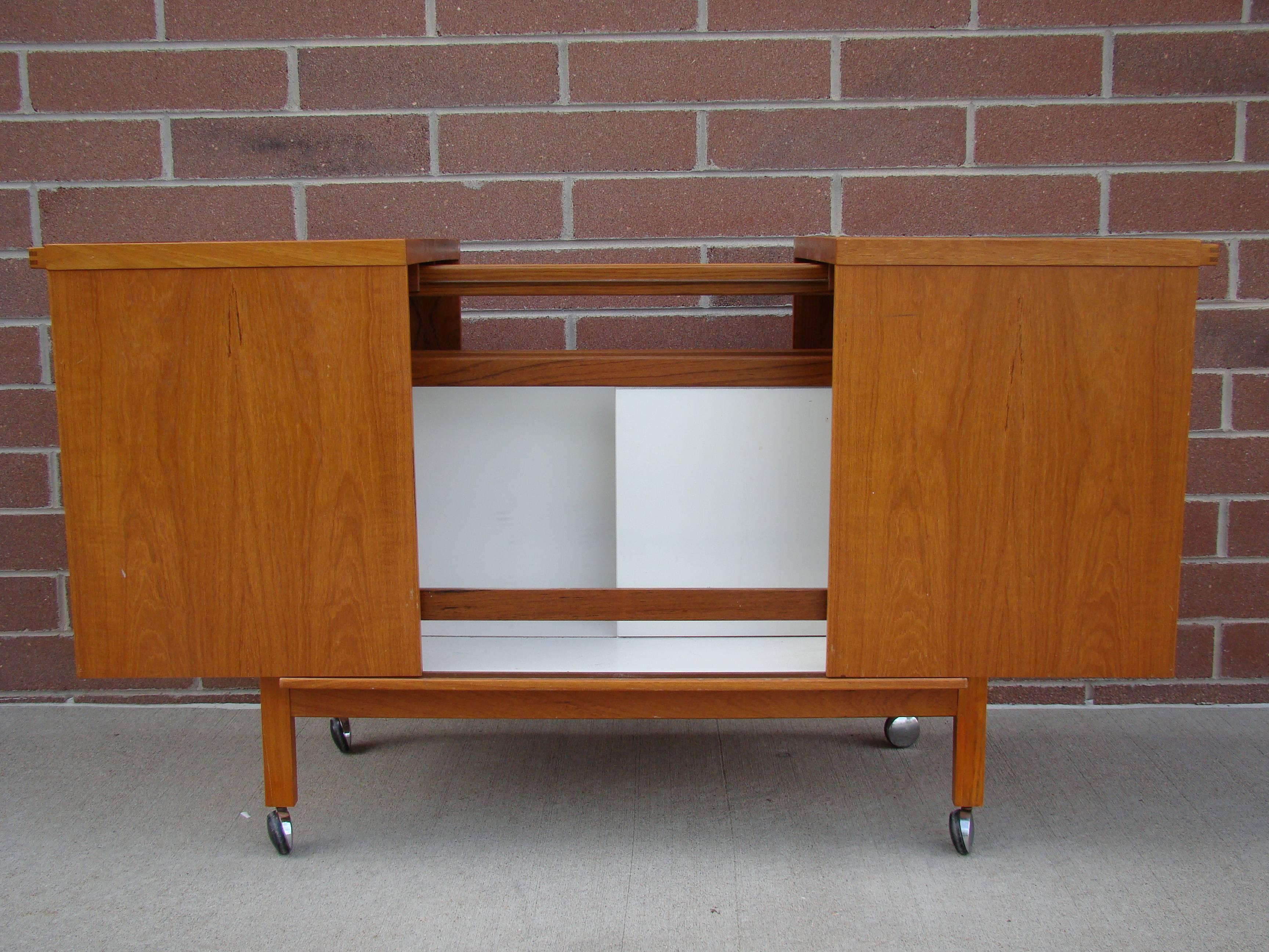 Danish Bar Cart in Teak by Neils Erick and Glasdam Jensen, Denmark 4