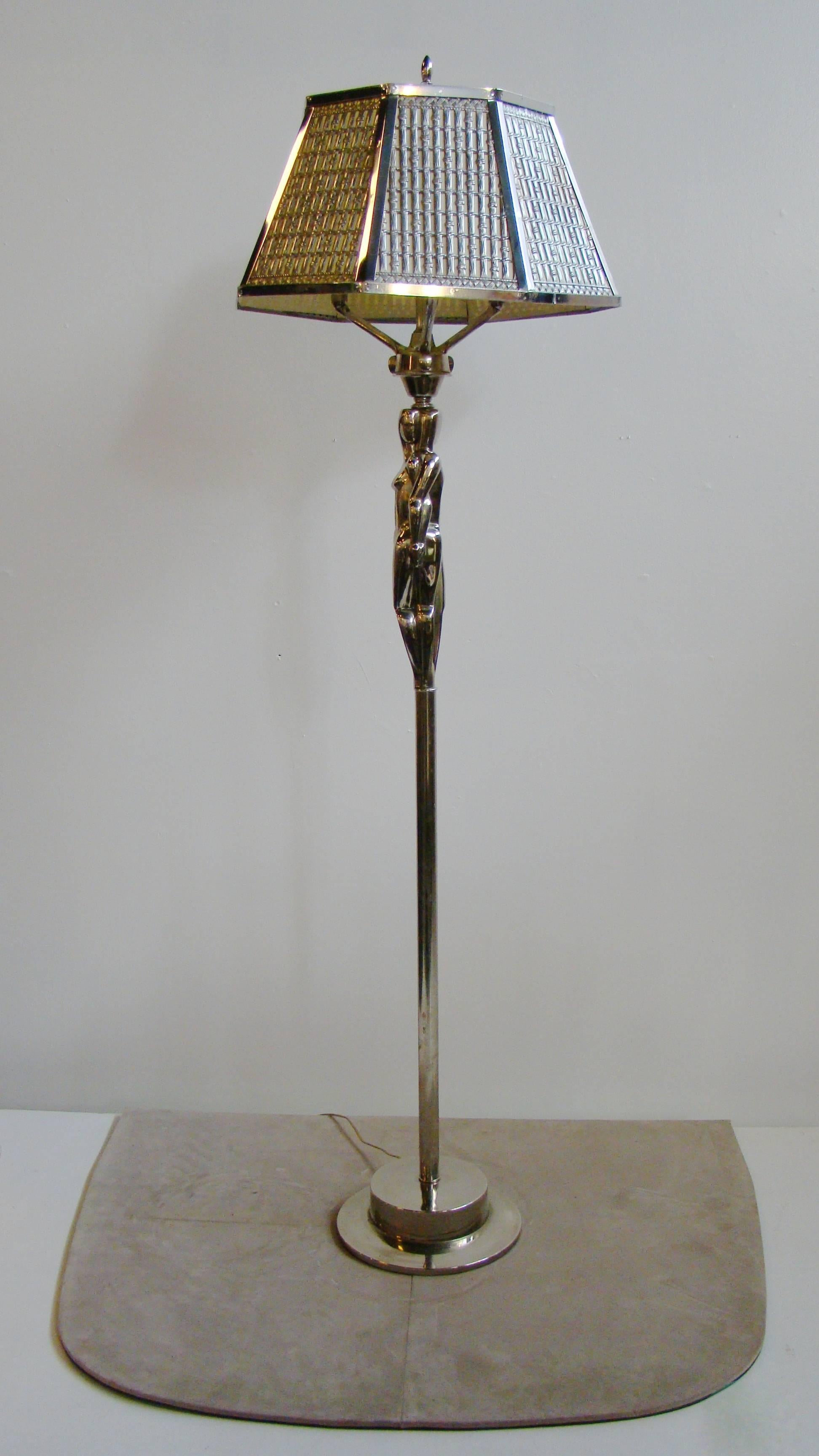 Art Deco Figural Chrome Steel Floor Lamp by Viktor Schreckengost In Good Condition For Sale In Denver, CO