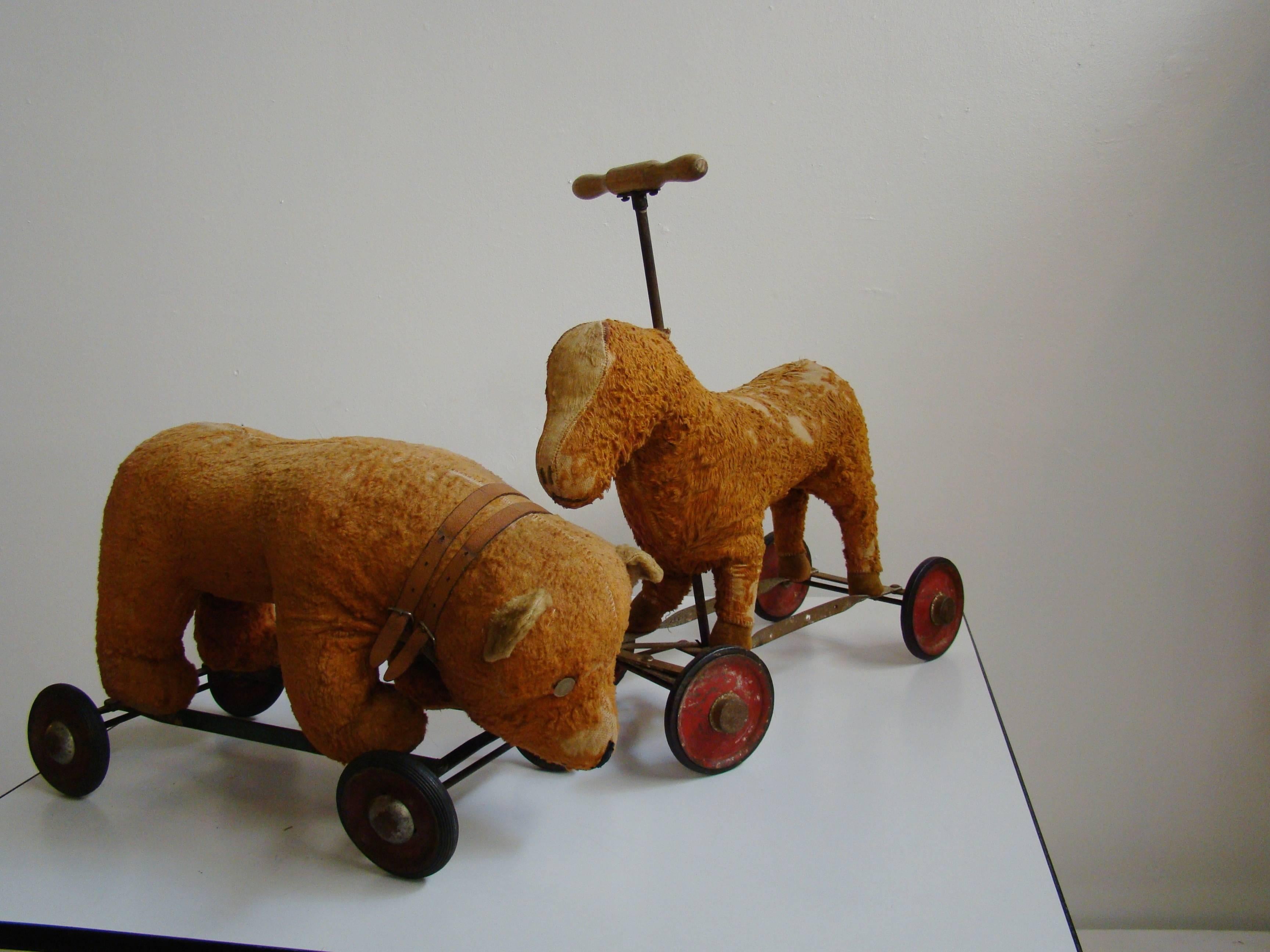 Straw Early 20th Century Americana Folk Art Bear on Wheels Child's Toy For Sale