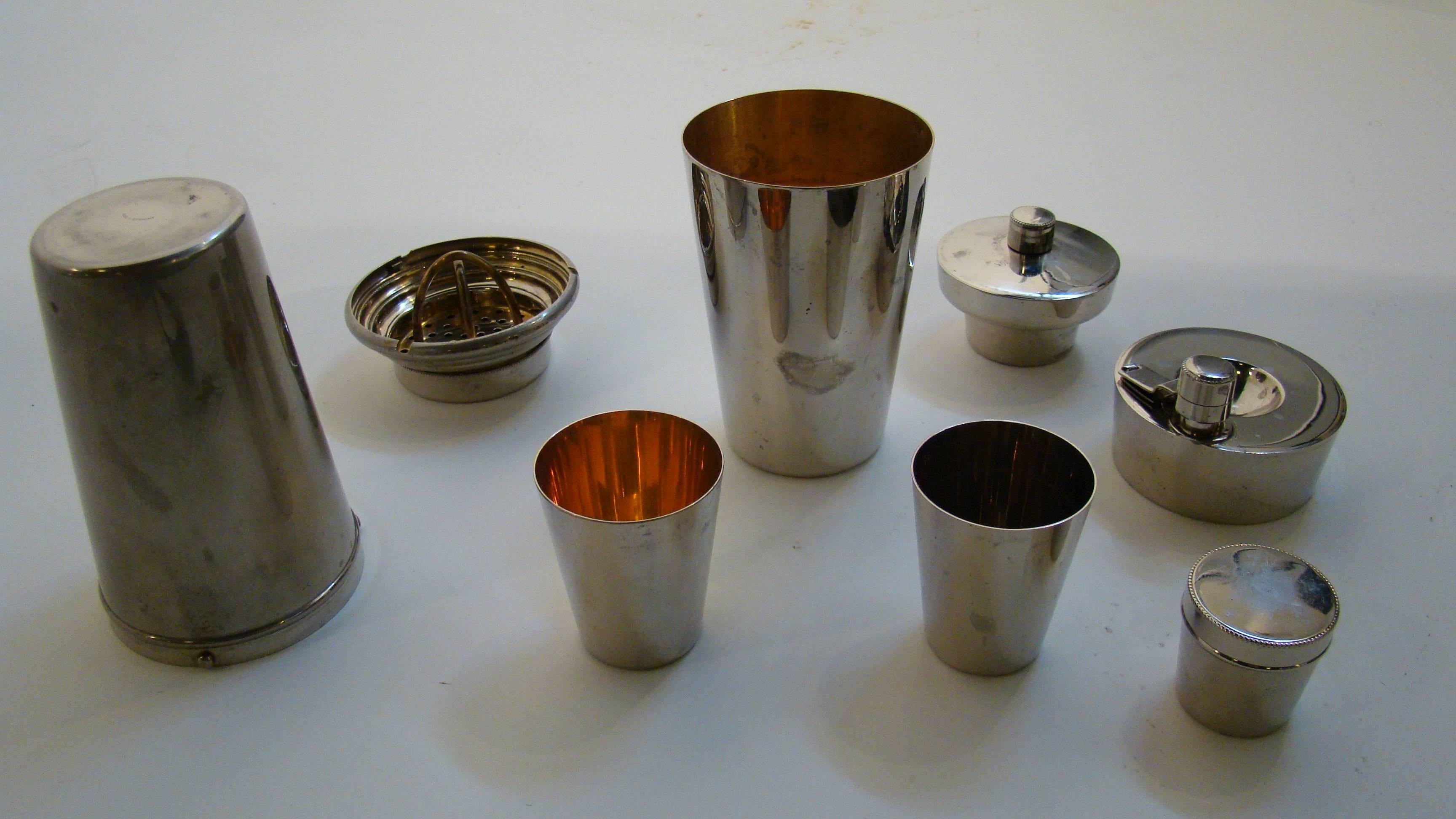 Eight-Piece Traveling Cocktail Shaker or Bar Made in Germany, circa 1930s 1