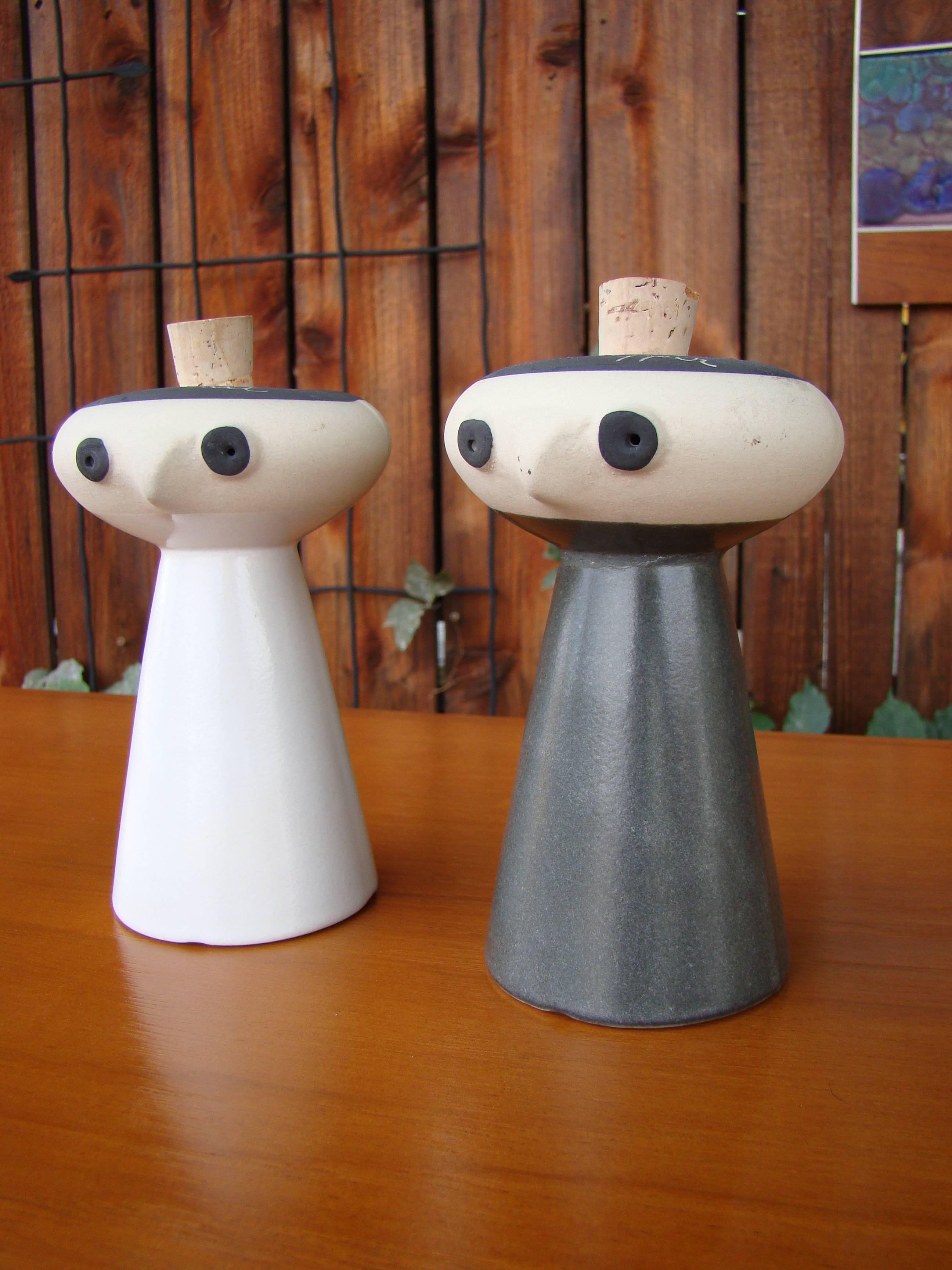 Salt and Pepper Service by David Gil for Bennington Potters, USA In Excellent Condition In Denver, CO