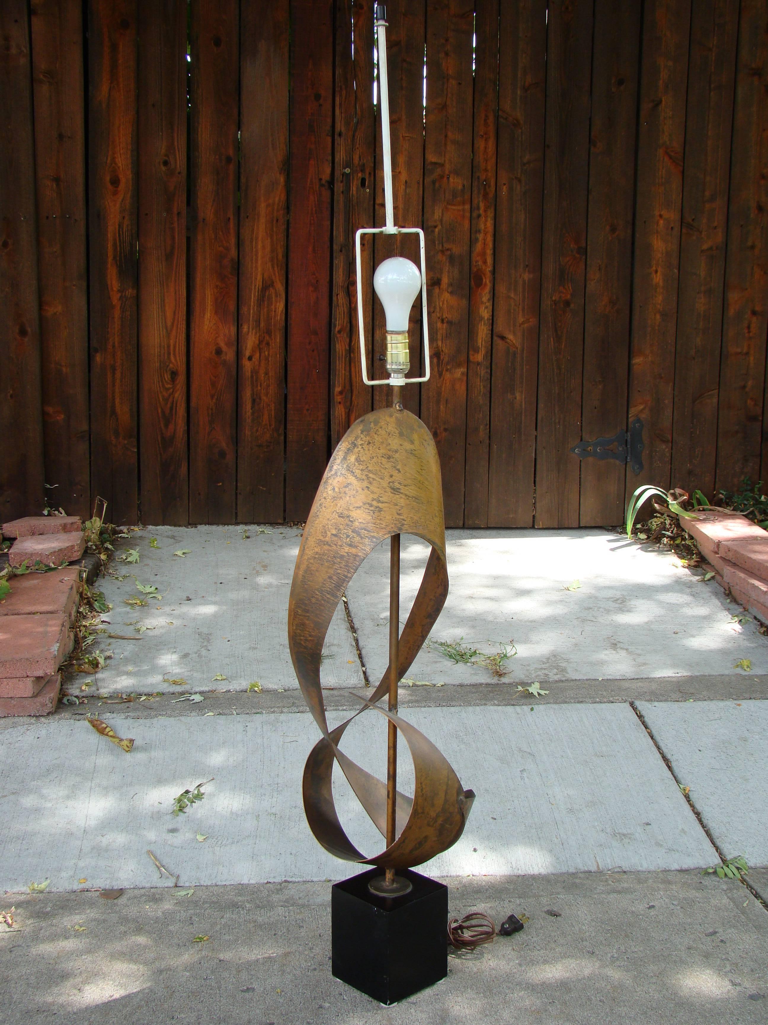 Monumental Sculptural Laurel Metal Table/Floor Lamp by Harry Balmer 1