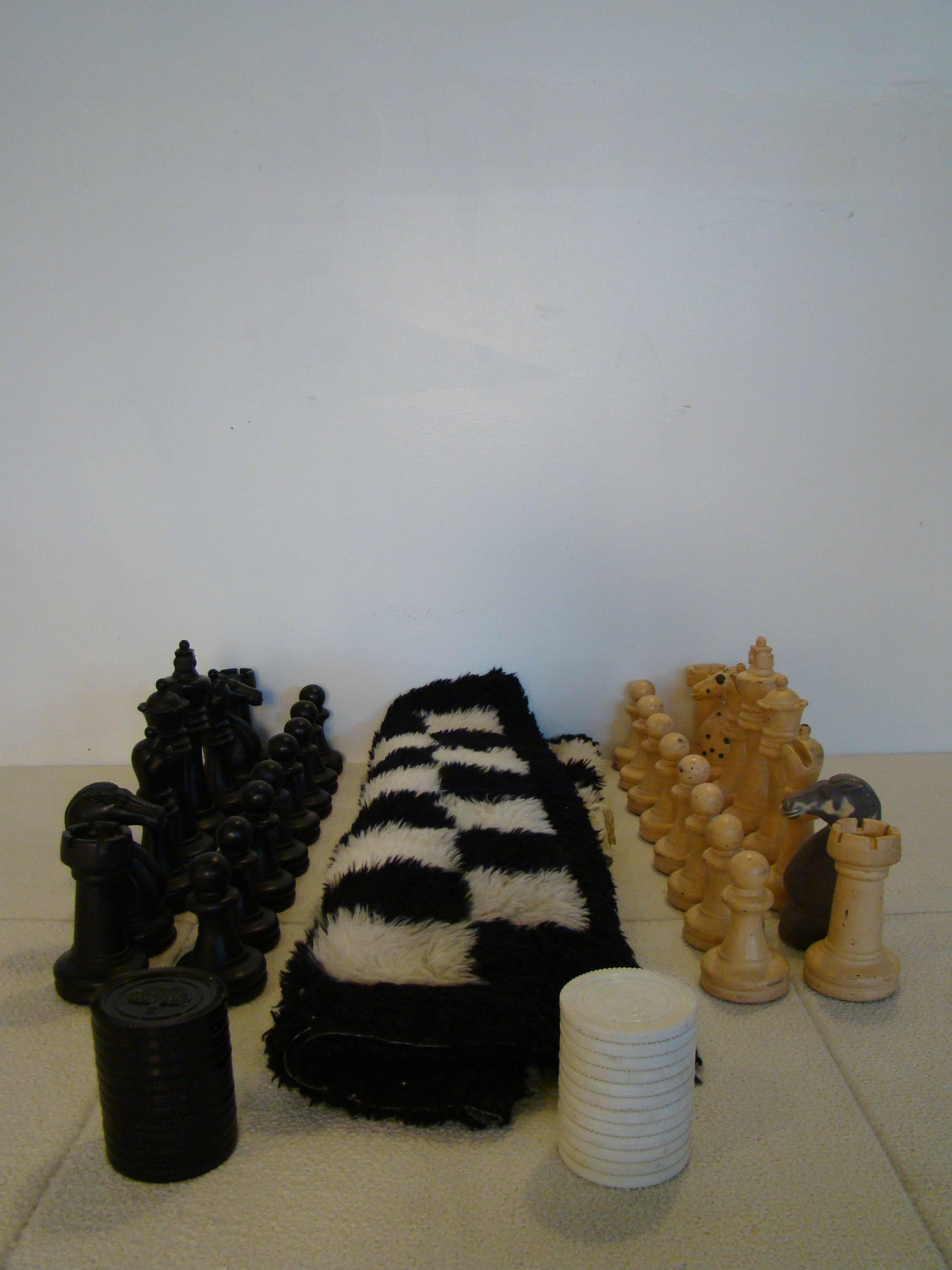 Late 20th Century 1970s, Executive Chess or Checker Set with Rug by Glenoit Chessmate Game For Sale