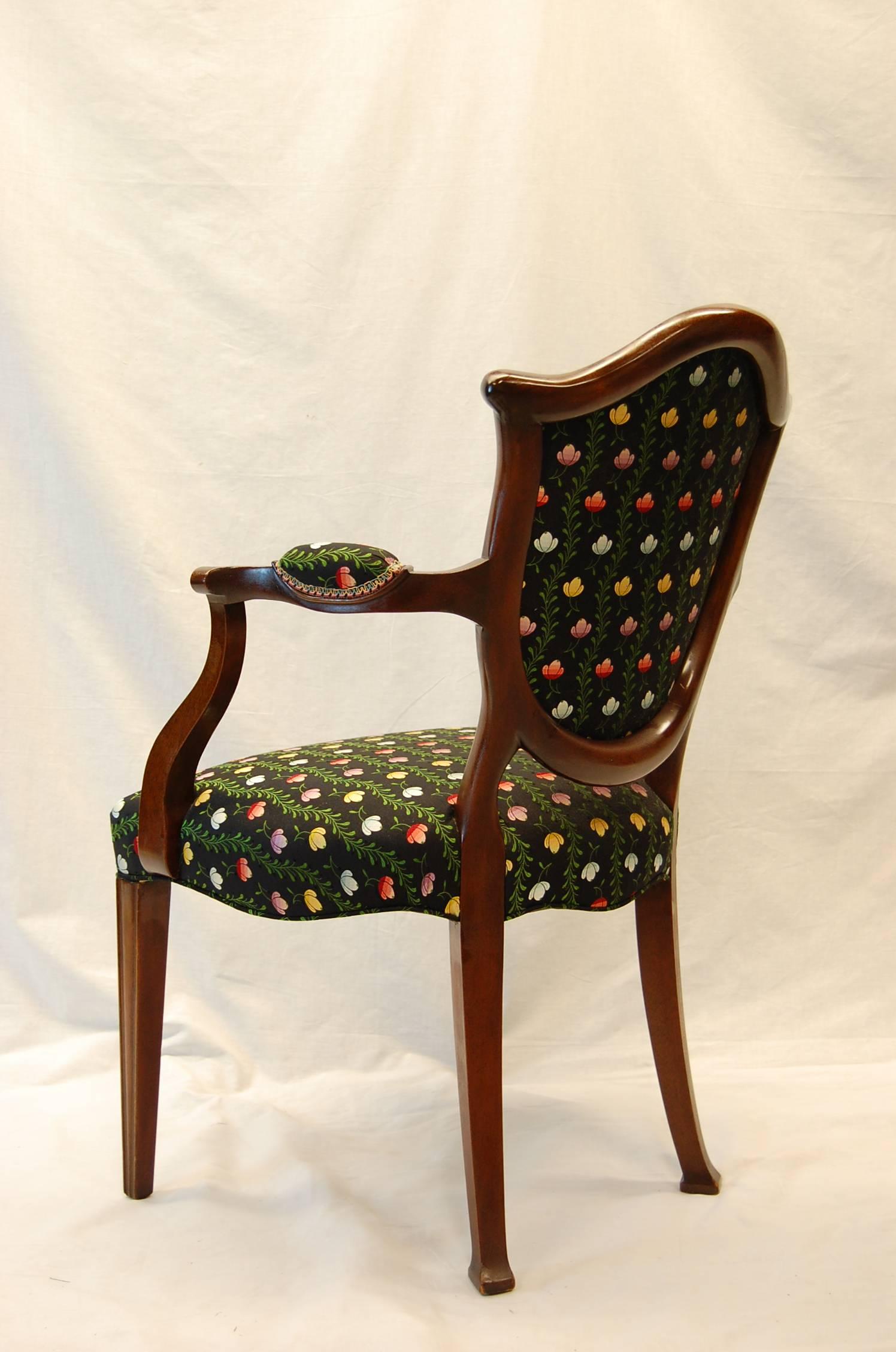 English Hepplewhite Style Mahogany Open-Arm Chair Covered in Silk Brocade For Sale