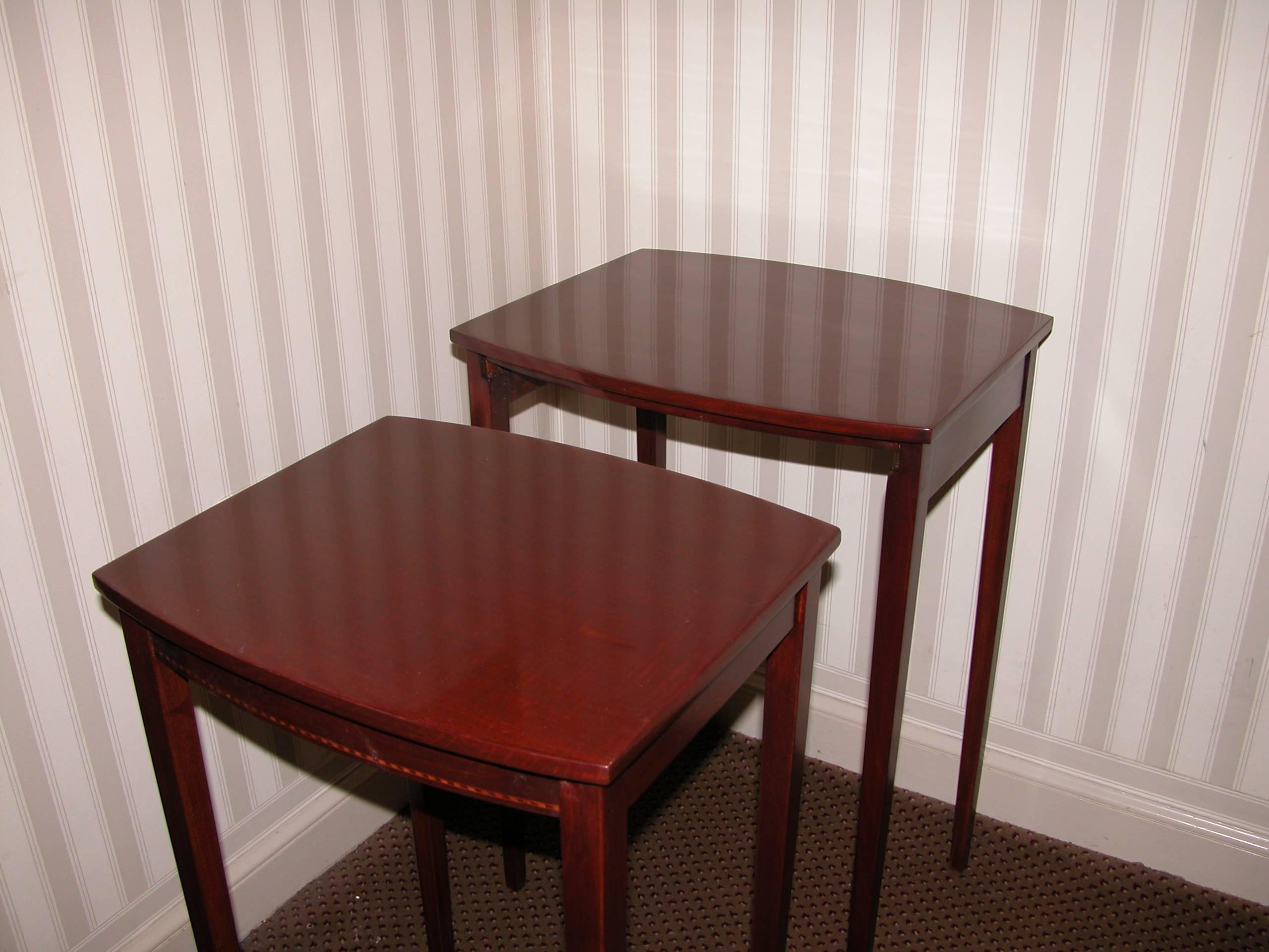 American Early 20th Century Mahogany Nest of Three Tables by Mersman Furniture