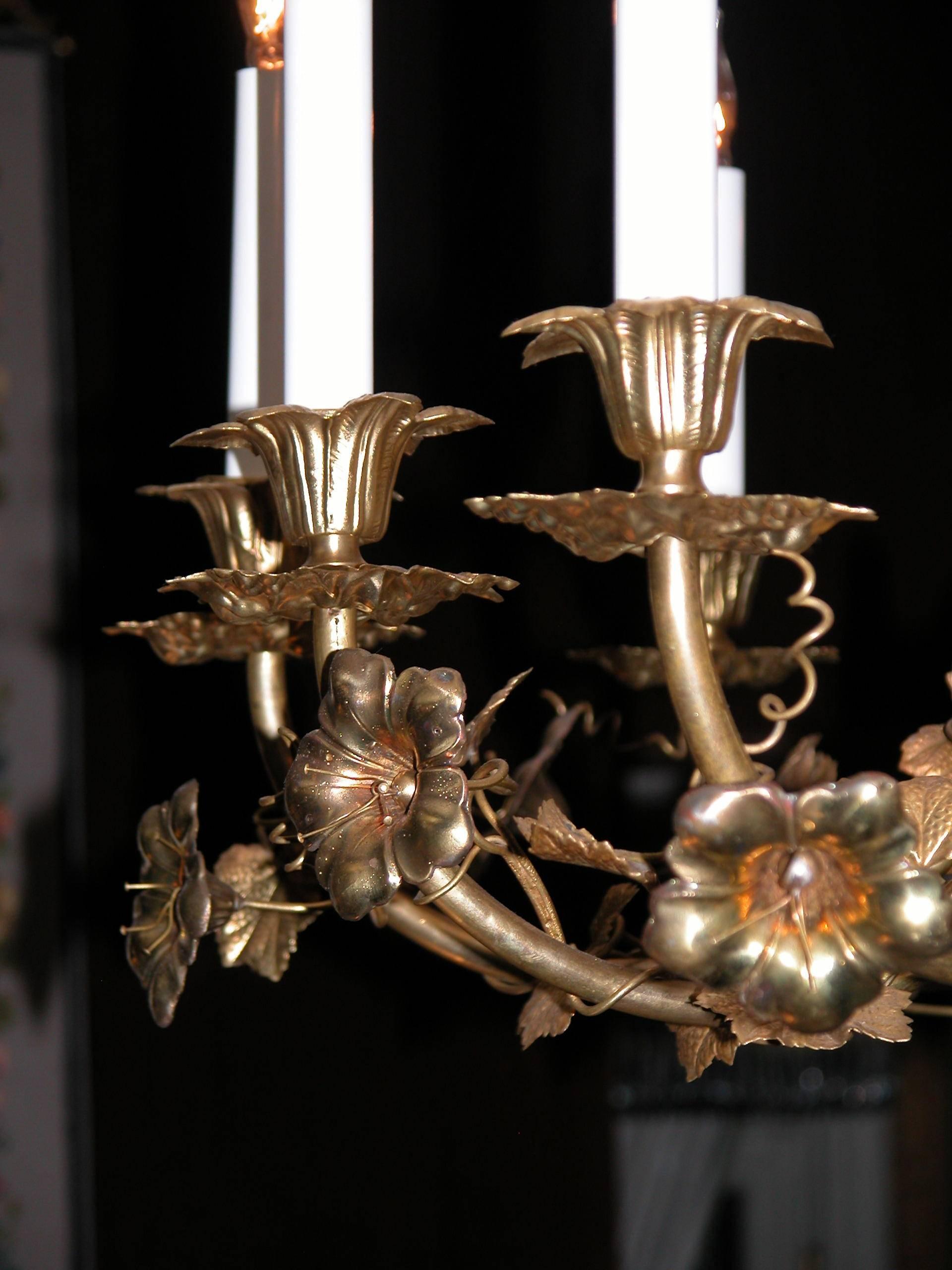 19th Century Gilded Brass Twelve-Light Chandelier of Nasturtium Flowers & Leaves In Excellent Condition In Pittsburgh, PA