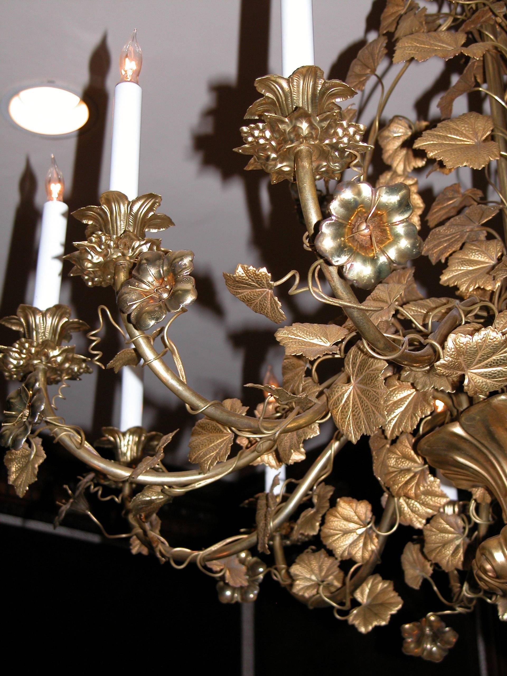 Cast 19th Century Gilded Brass Twelve-Light Chandelier of Nasturtium Flowers & Leaves