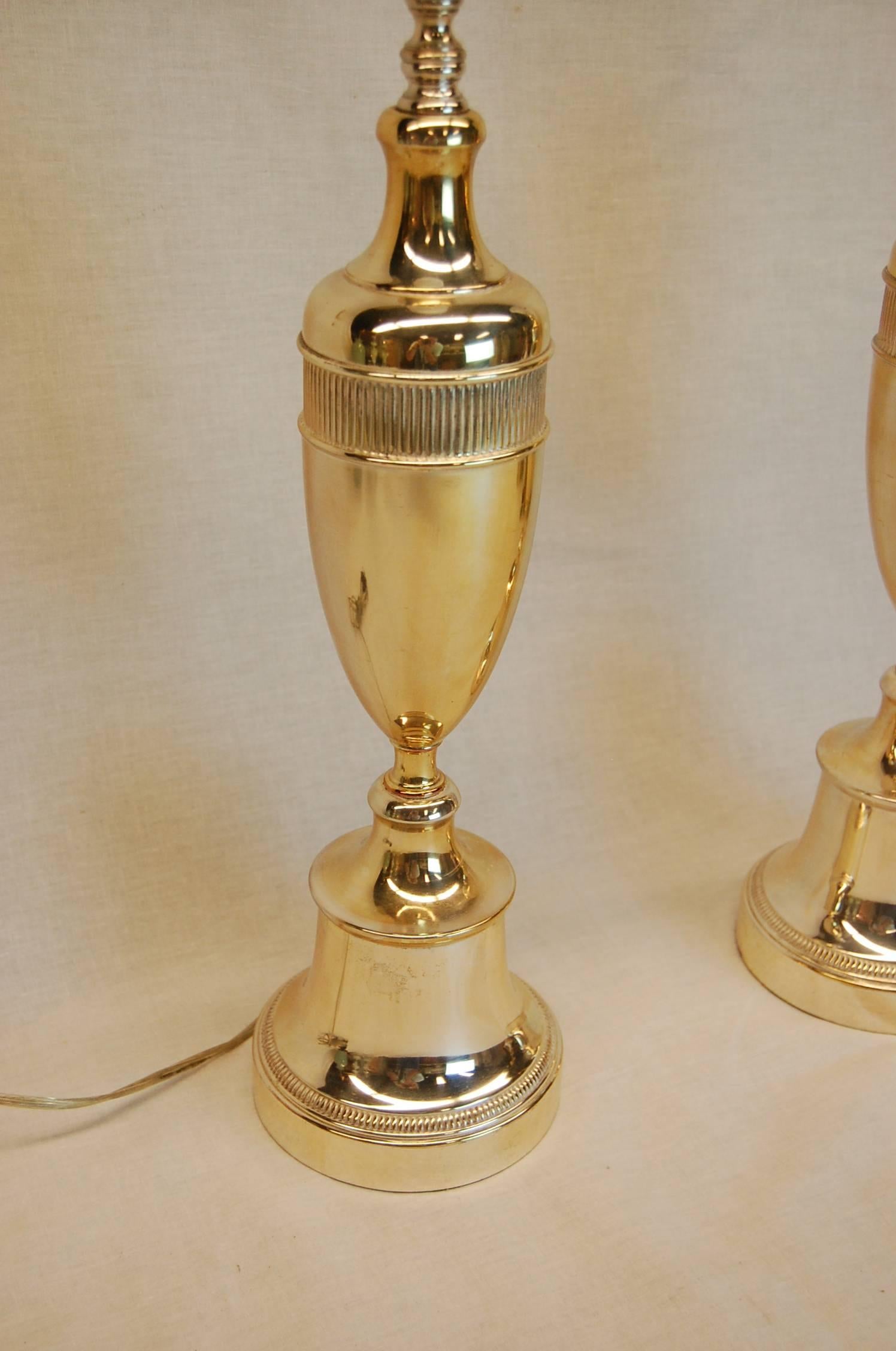 American Pair of Art Deco Period Silver Plated Urn Lamps, circa 1940s For Sale