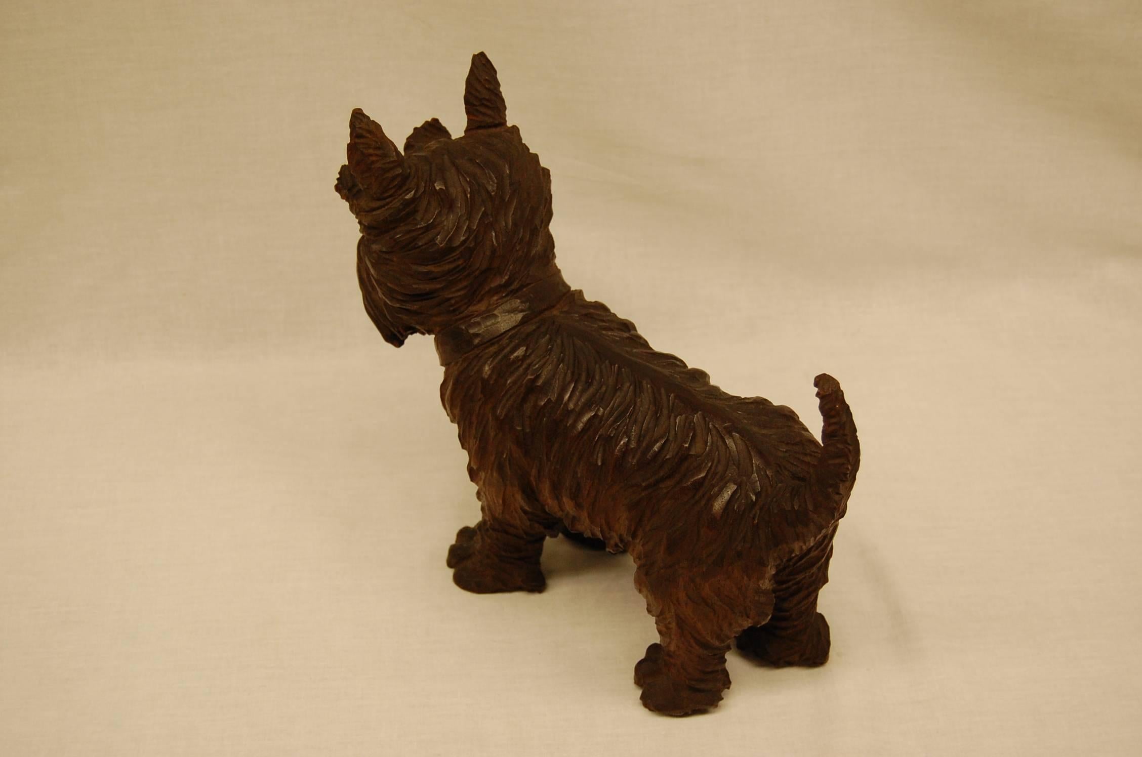 Late 19th Century German Black Forest Hand-Carved Figure of a Scottish Terrier with Glass Eyes For Sale