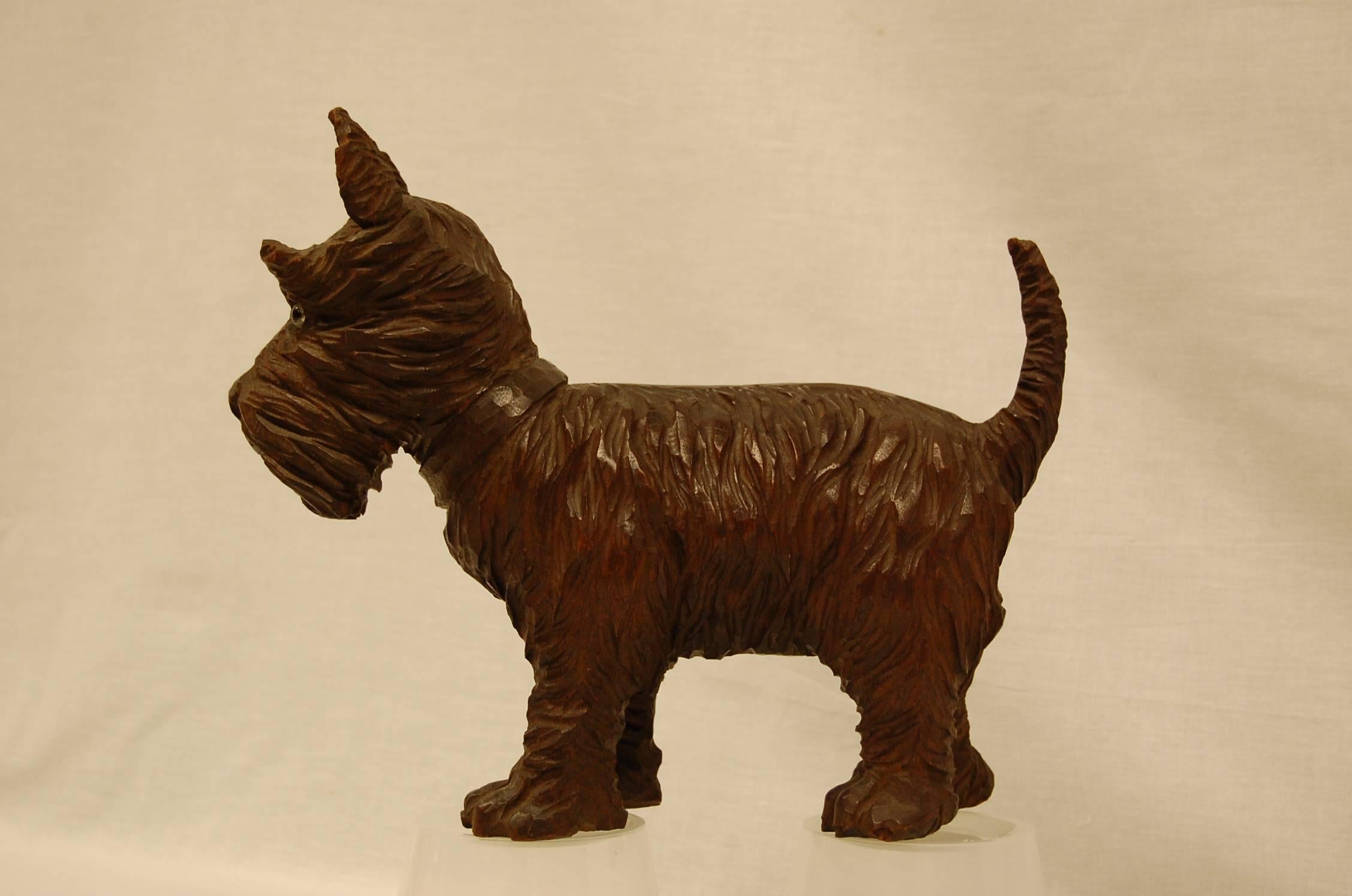 German Black Forest Hand-Carved Figure of a Scottish Terrier with Glass Eyes For Sale 1