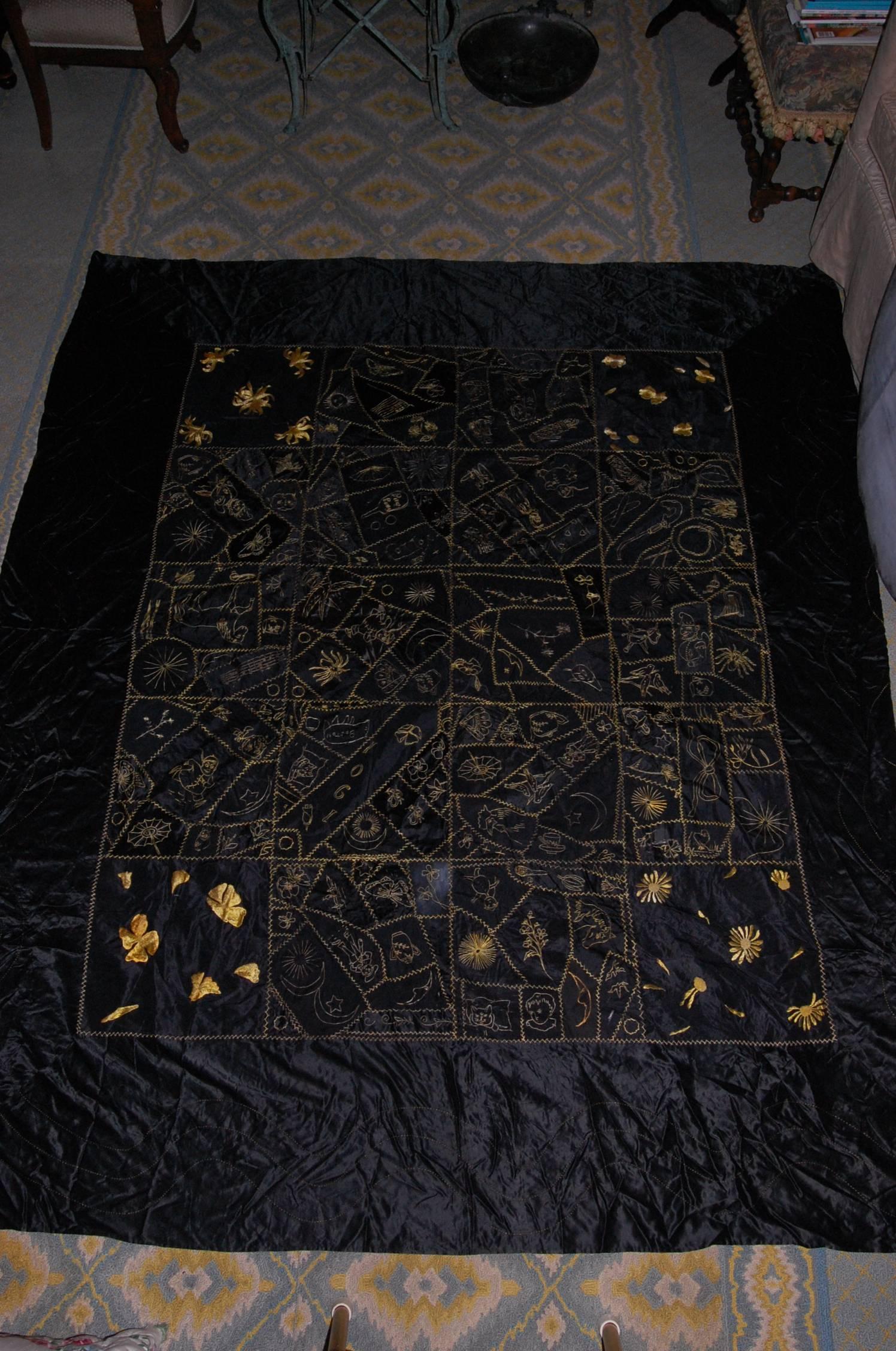American New England Silk Quilt with Gold Embroidery in Excellent Condition, 1901, Boston