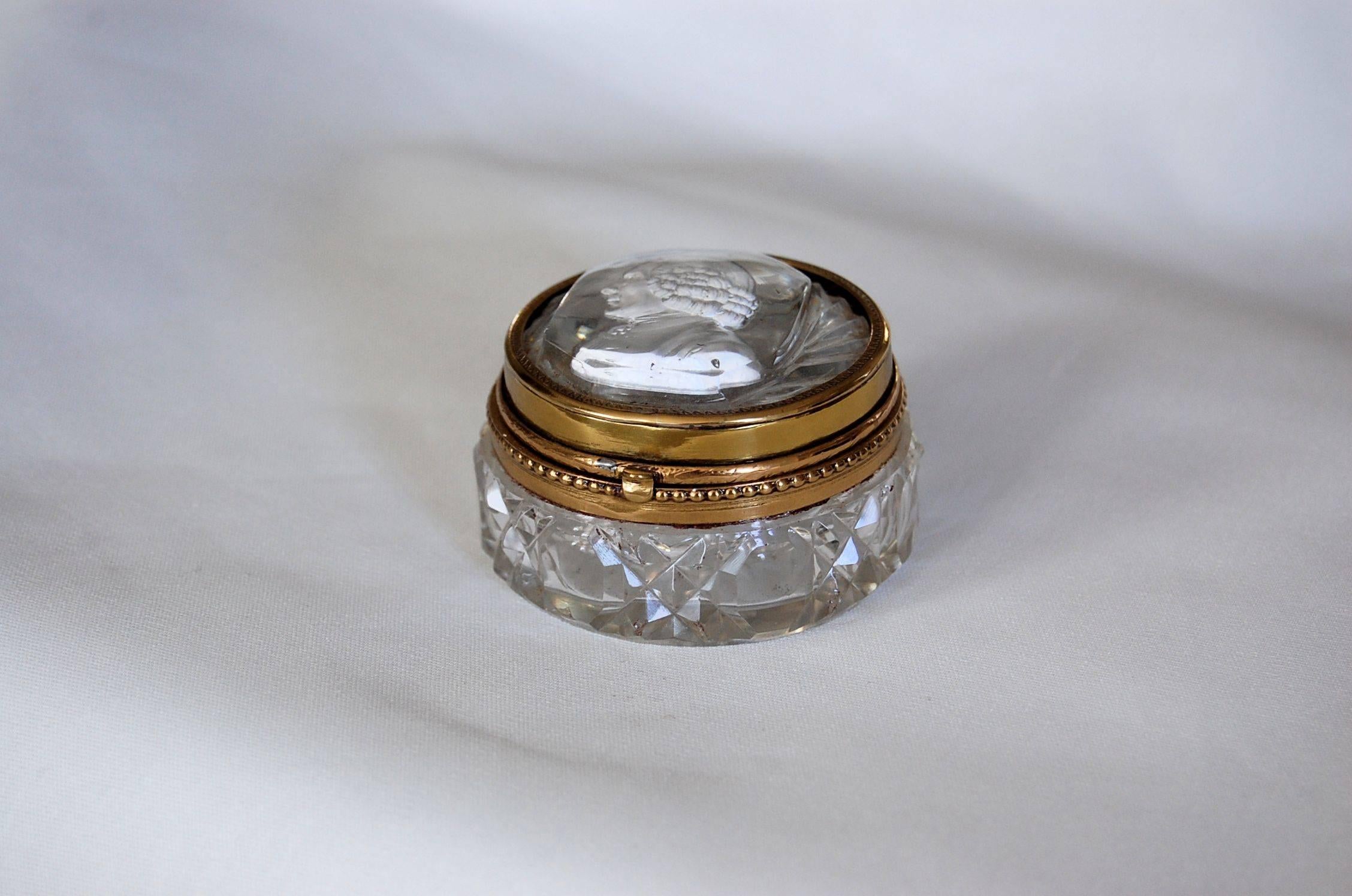 Unknown 19th Century Cut Crystal Lidded Box with Sulfide Bust of 18th Century Gentleman For Sale