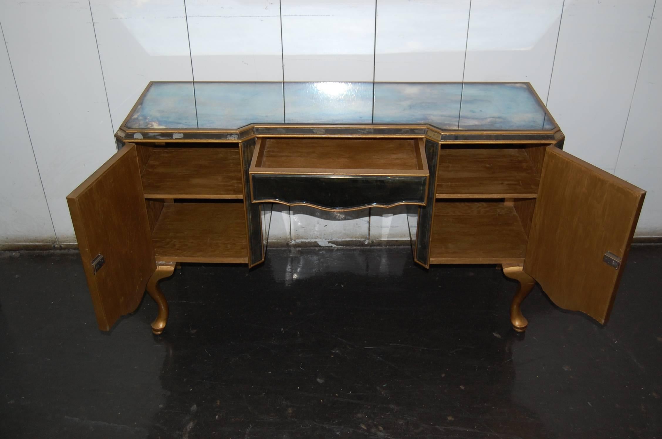 Unknown 1950s Mirrored Dressing Table with Gold Painted Legs and Trim For Sale