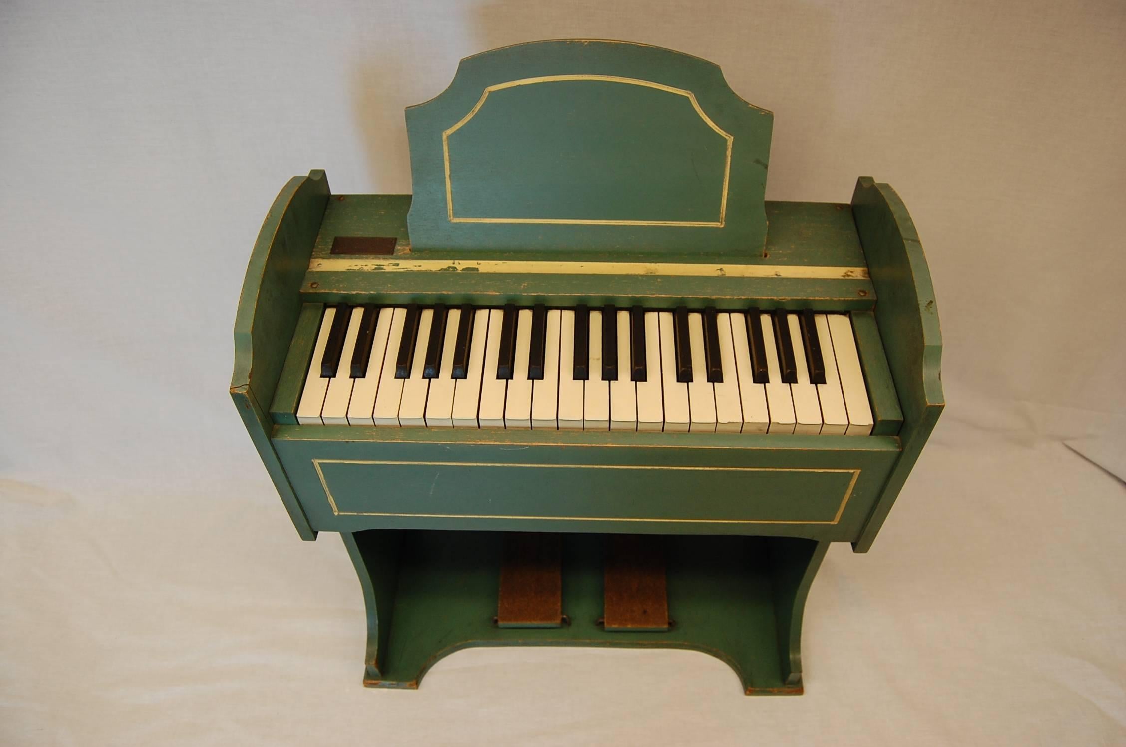 Painted Childs Pump Organ circa 1940 by the Estey Organ Corporation