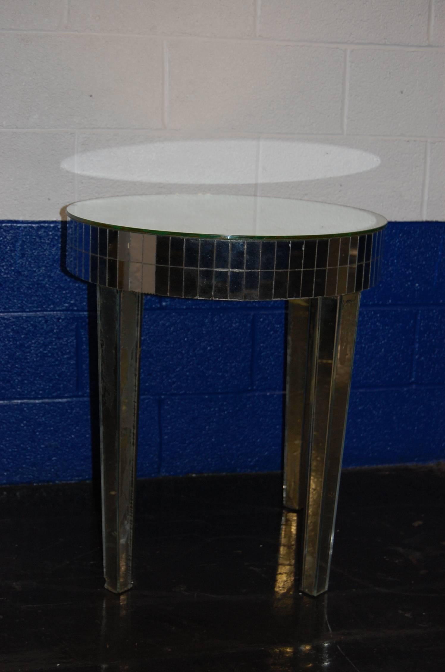 Art Deco Mid-20th Century Circular Mirrored Side Table For Sale