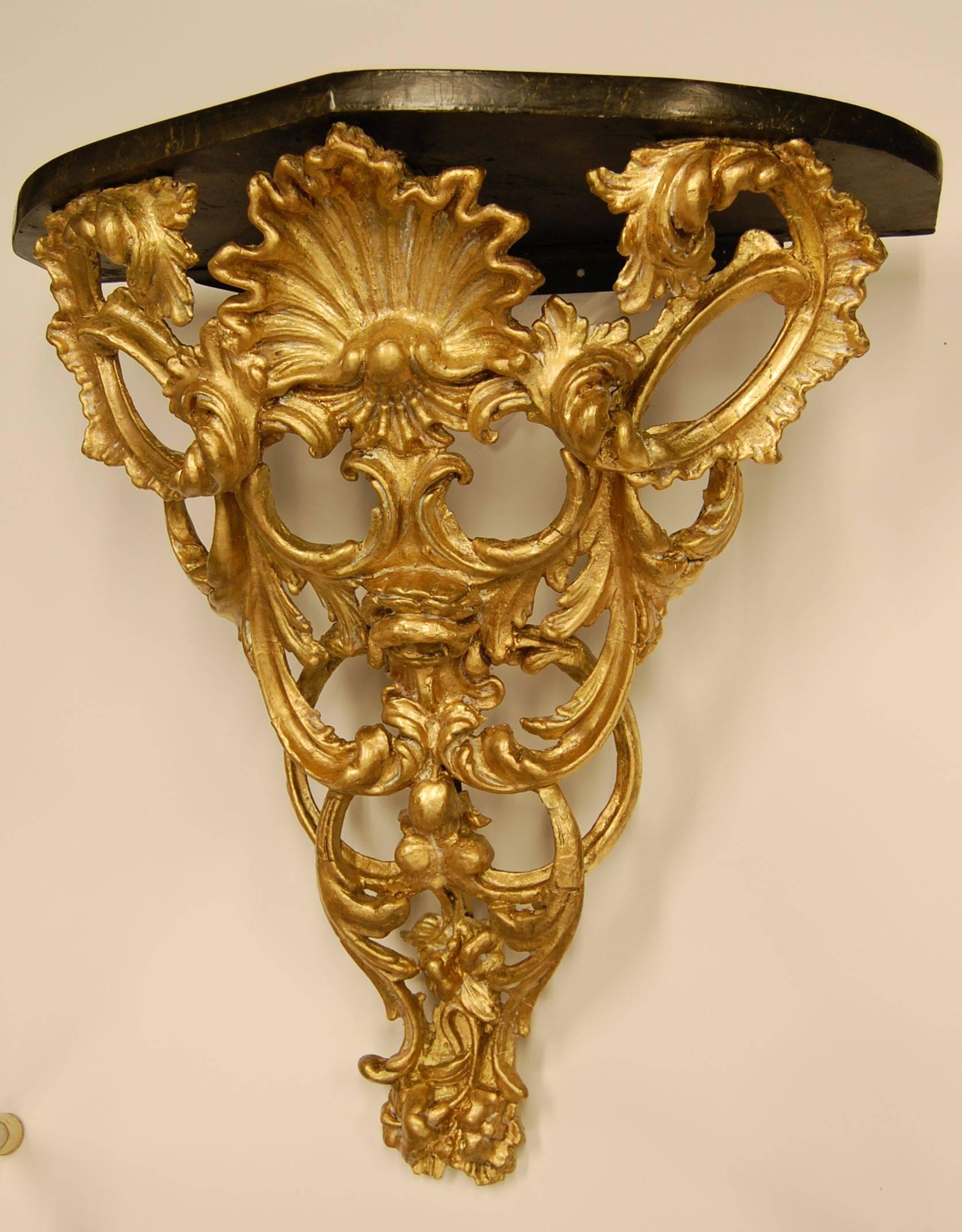 Early Victorian American Victorian Gilt Carved Wood Wall Console with Faux Marble Top, 1859 For Sale