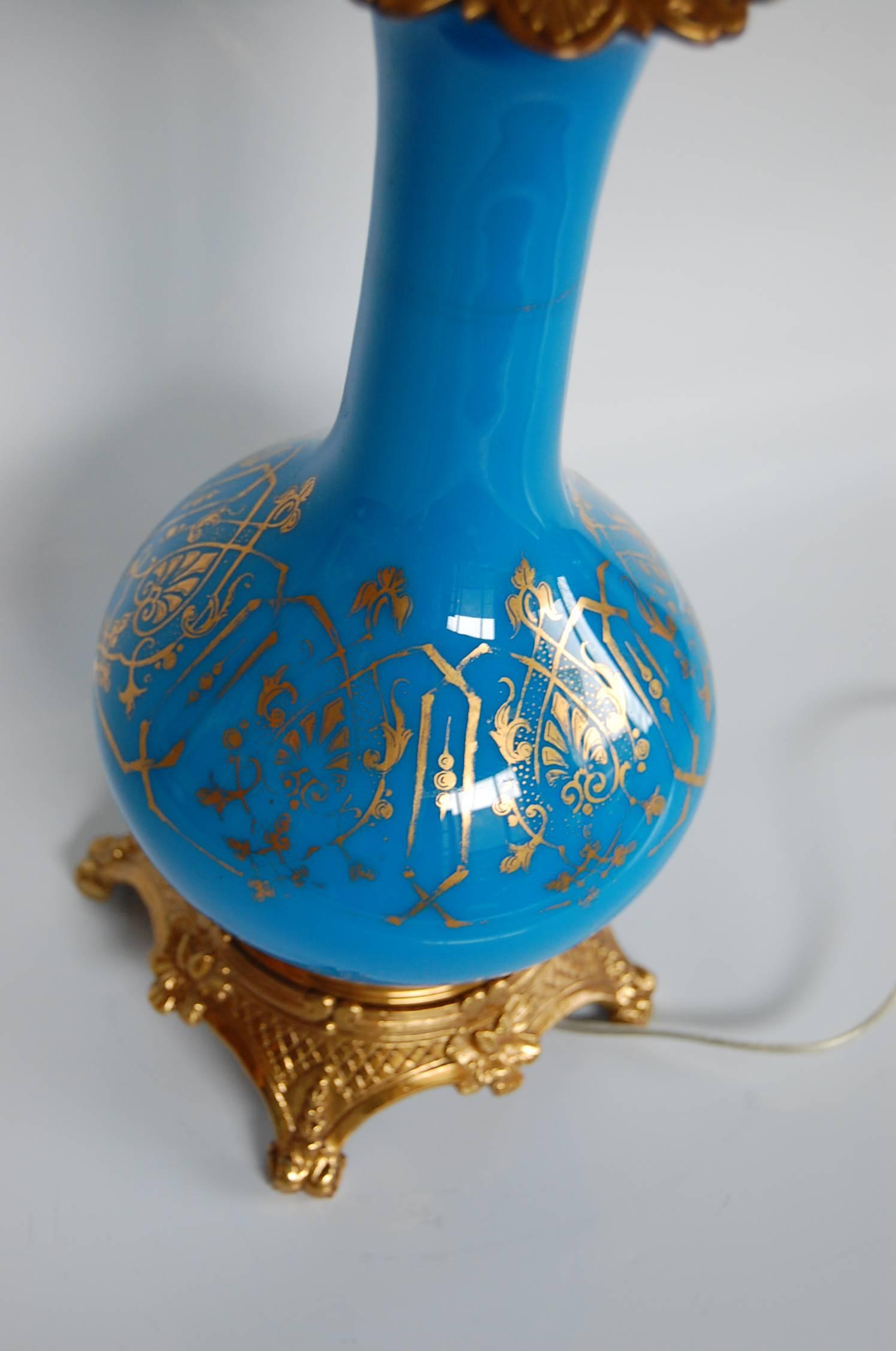 Late 19th Century Blue Opaline Glass French Oil Lamp, circa 1880 In Excellent Condition In Pittsburgh, PA