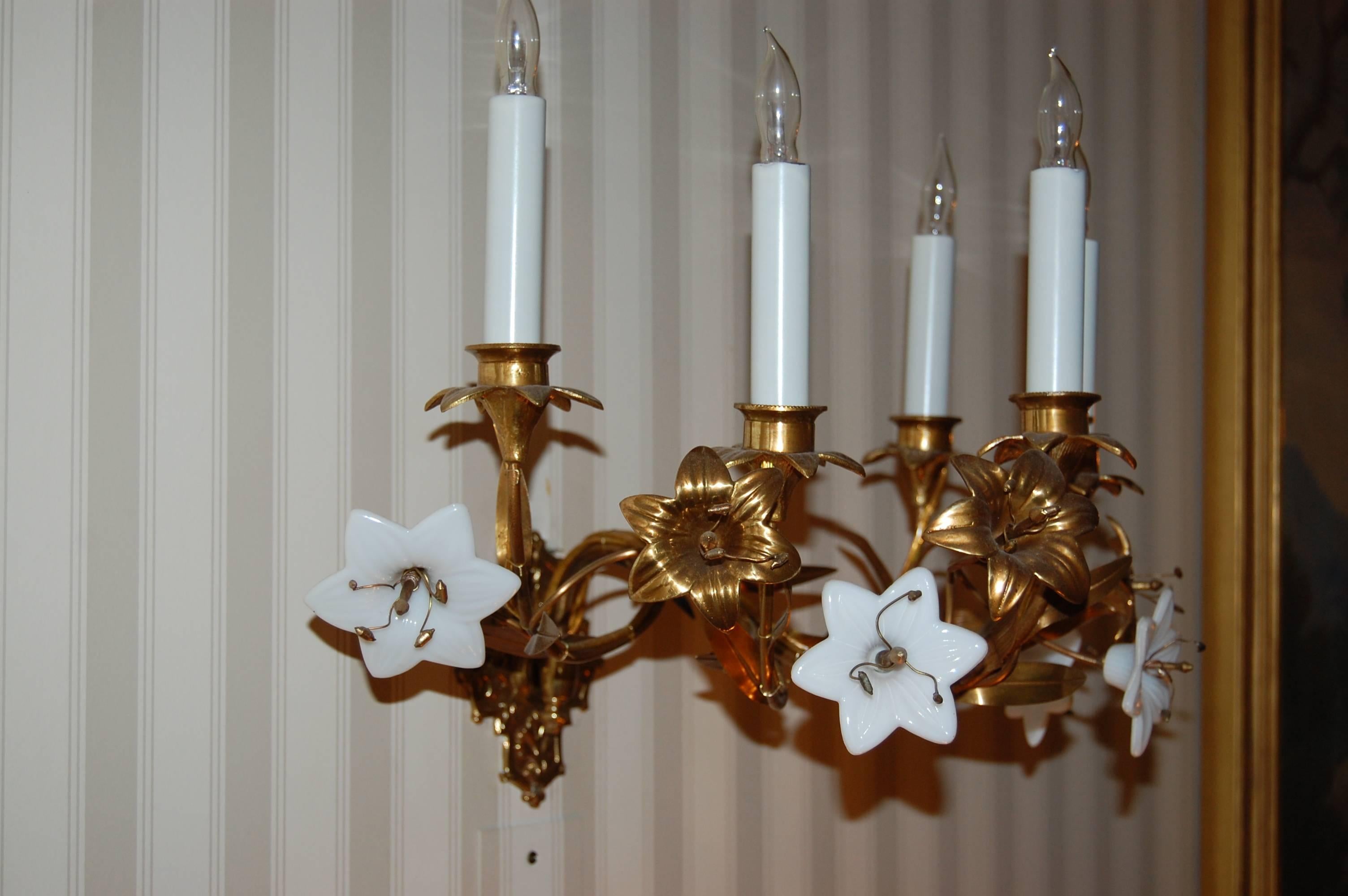 Pair of Early 19th Century Five-Light French Lily Sconces with Glass Flowers In Excellent Condition For Sale In Pittsburgh, PA