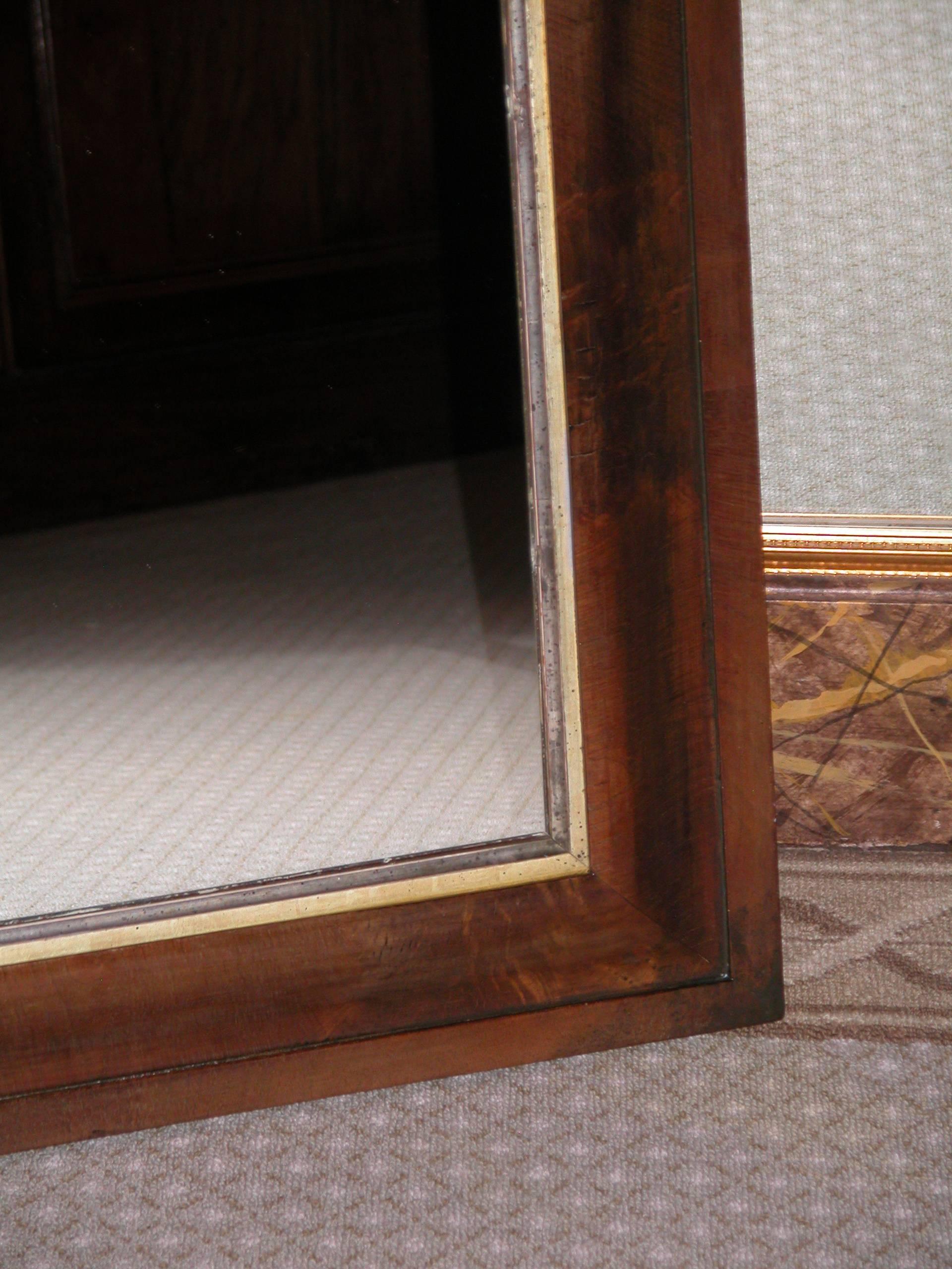 Early Victorian Mahogany Rectangular Wall Hung Mirror with Gold Leaf Inner Band