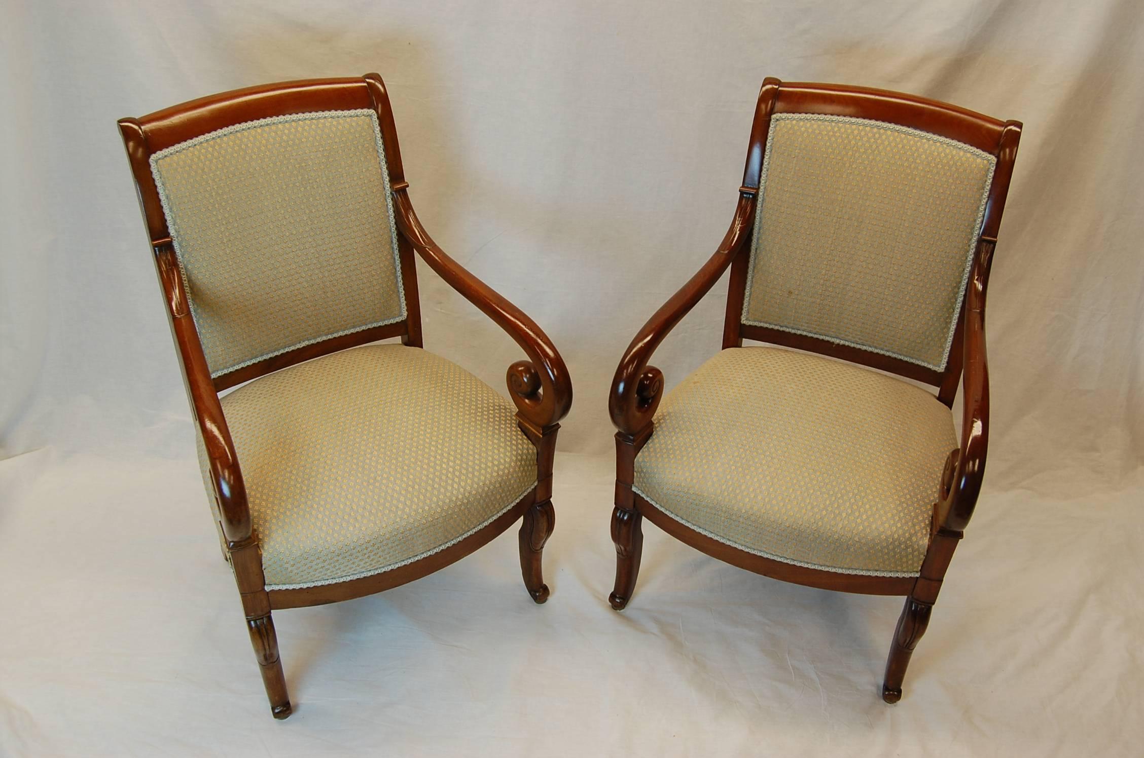Pair of beautiful mahogany chairs in old horse hair fabric from Clarence House. Frames are tight and ready to be recovered if desired.