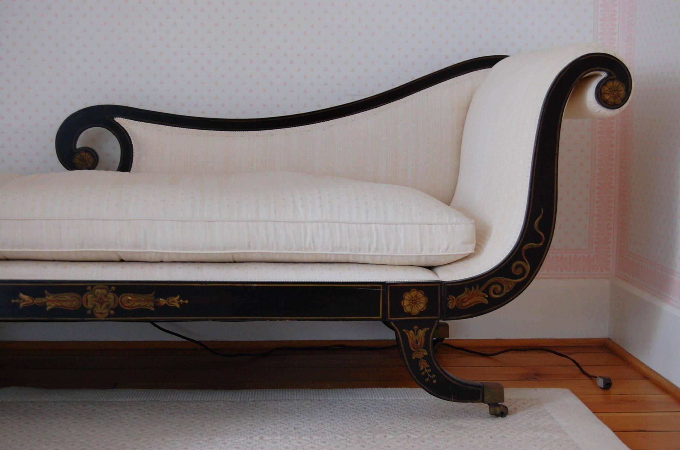 Regency 20th Century Black Lacquered and Decorated Recamier