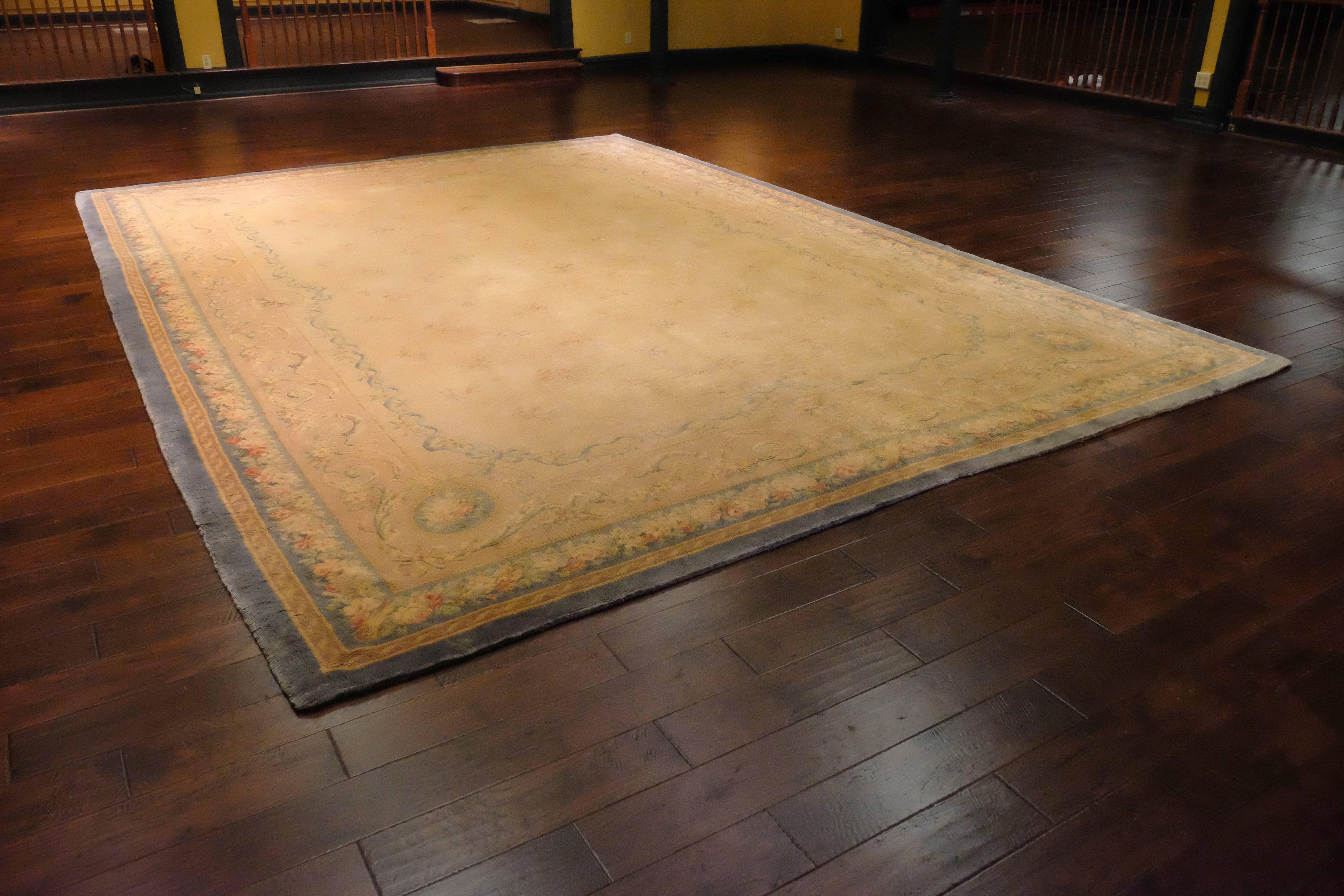 Louis XVI Large 19th Century Wool Savonnerie Area Rug by Wilhelm Ginzkey, Austria For Sale