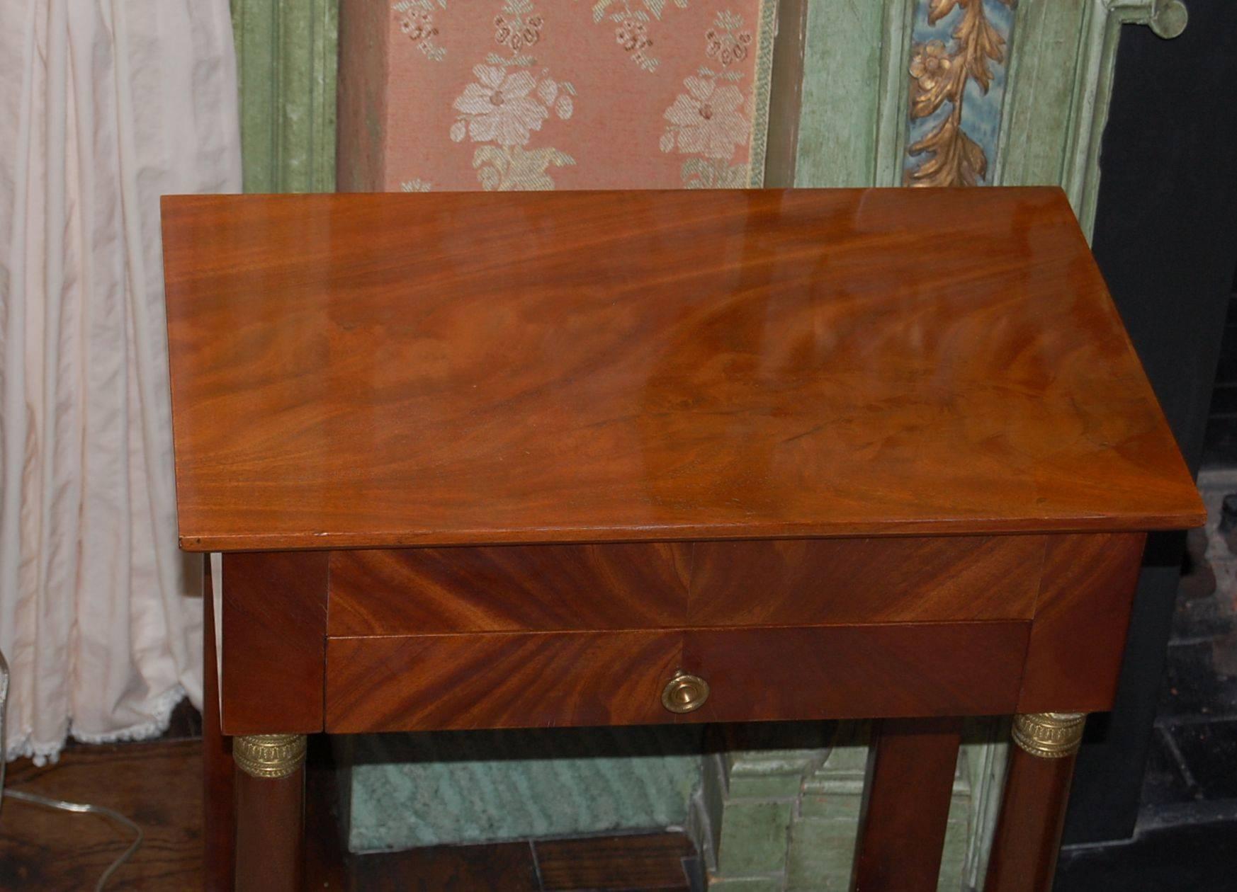 Late 19th Century Empire Mahogany Sewing or Dressing Table with Drawer and Flip-Up Top, circa 1880 For Sale