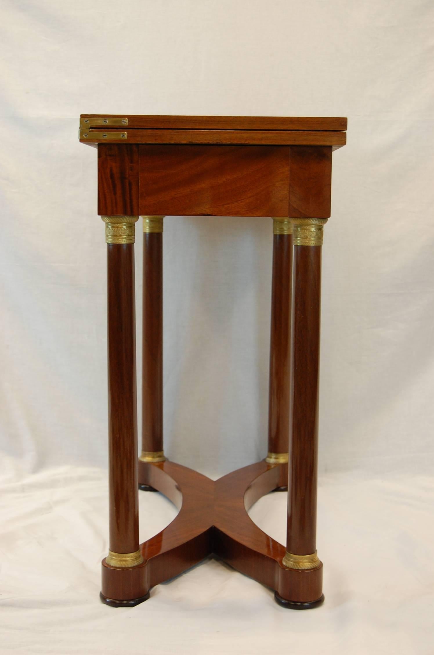 Late 19th Century Mahogany Flip-Top Card Table with Leather Insert, circa 1880