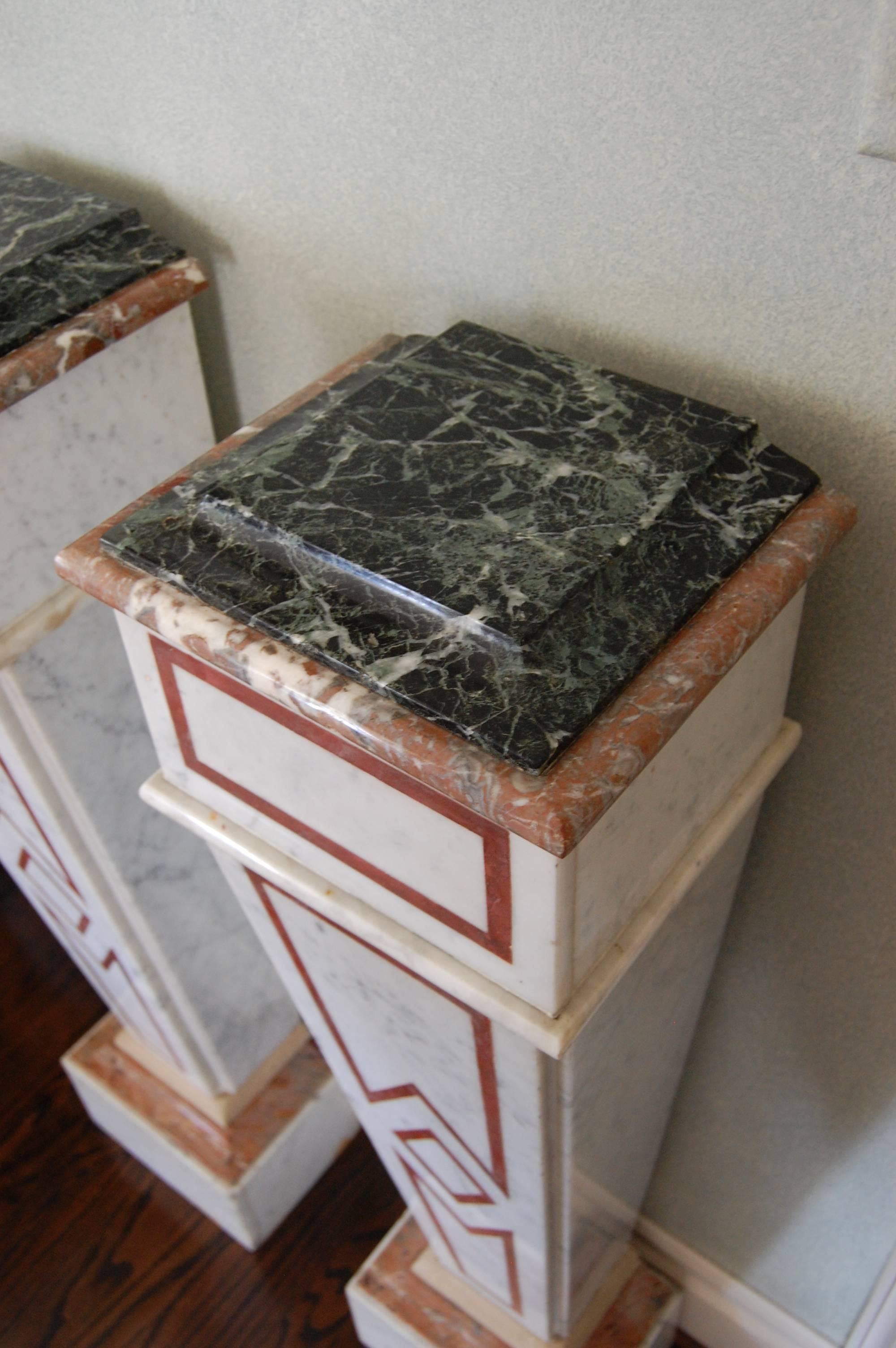Pair of Italian Neoclassical Marble Pedestals, Late 19th Century For Sale 3