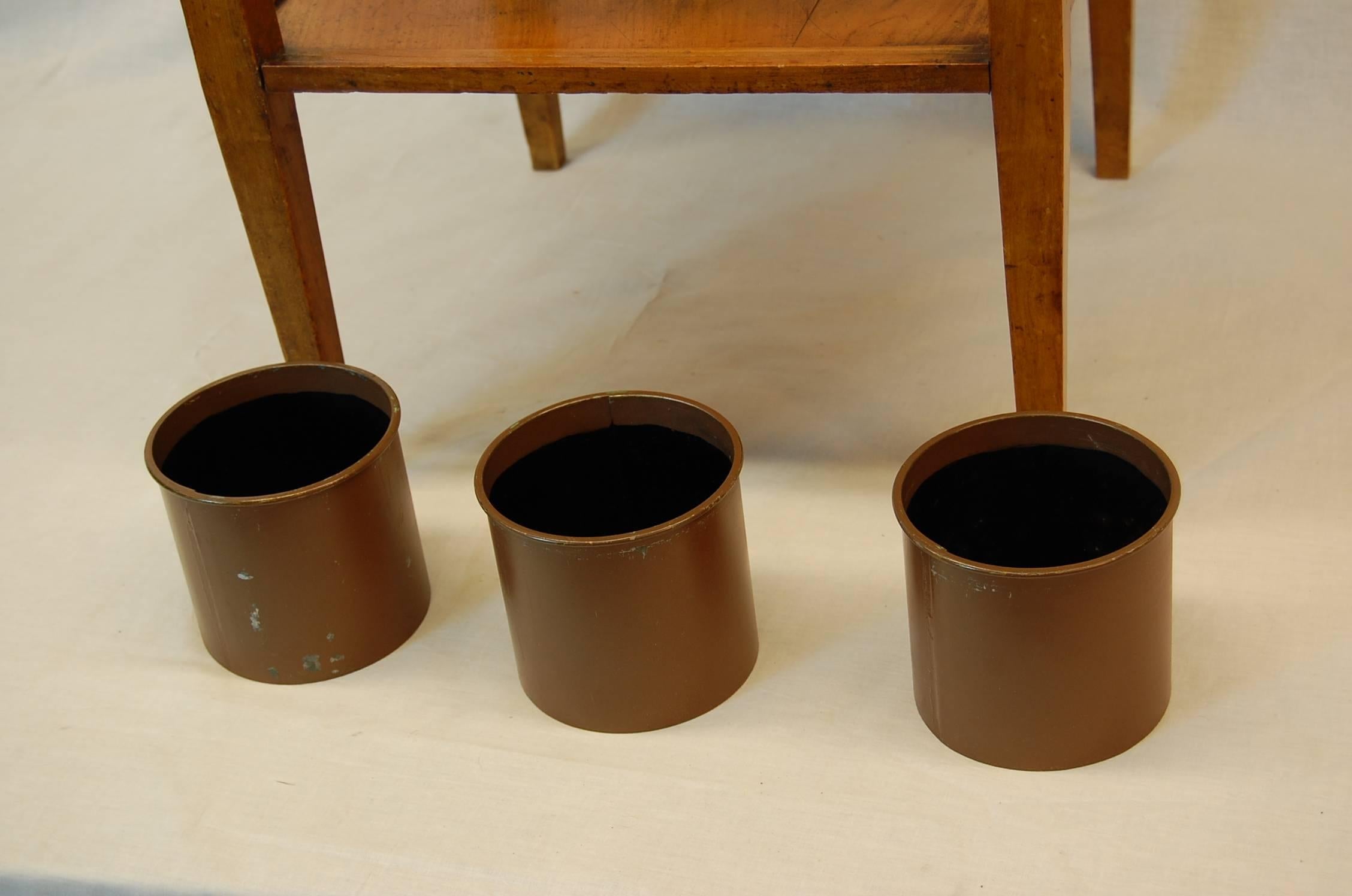 French Rafraichissoir Wine Table in Fruitwood w/ three wine buckets, circa 1820 For Sale 1