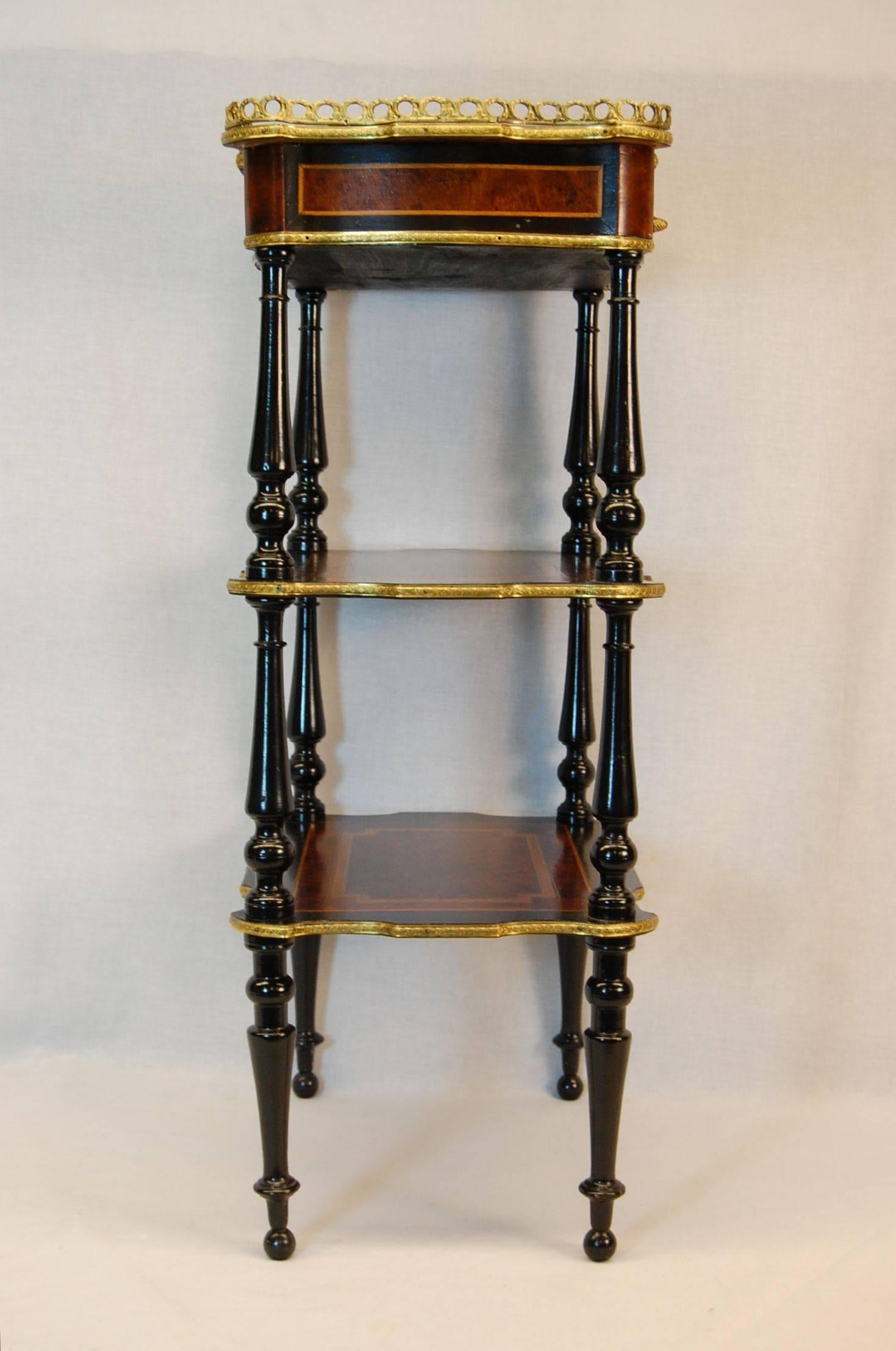 French Neoclassical Revival Three-Tier Side Table, circa 1870 In Excellent Condition For Sale In Pittsburgh, PA