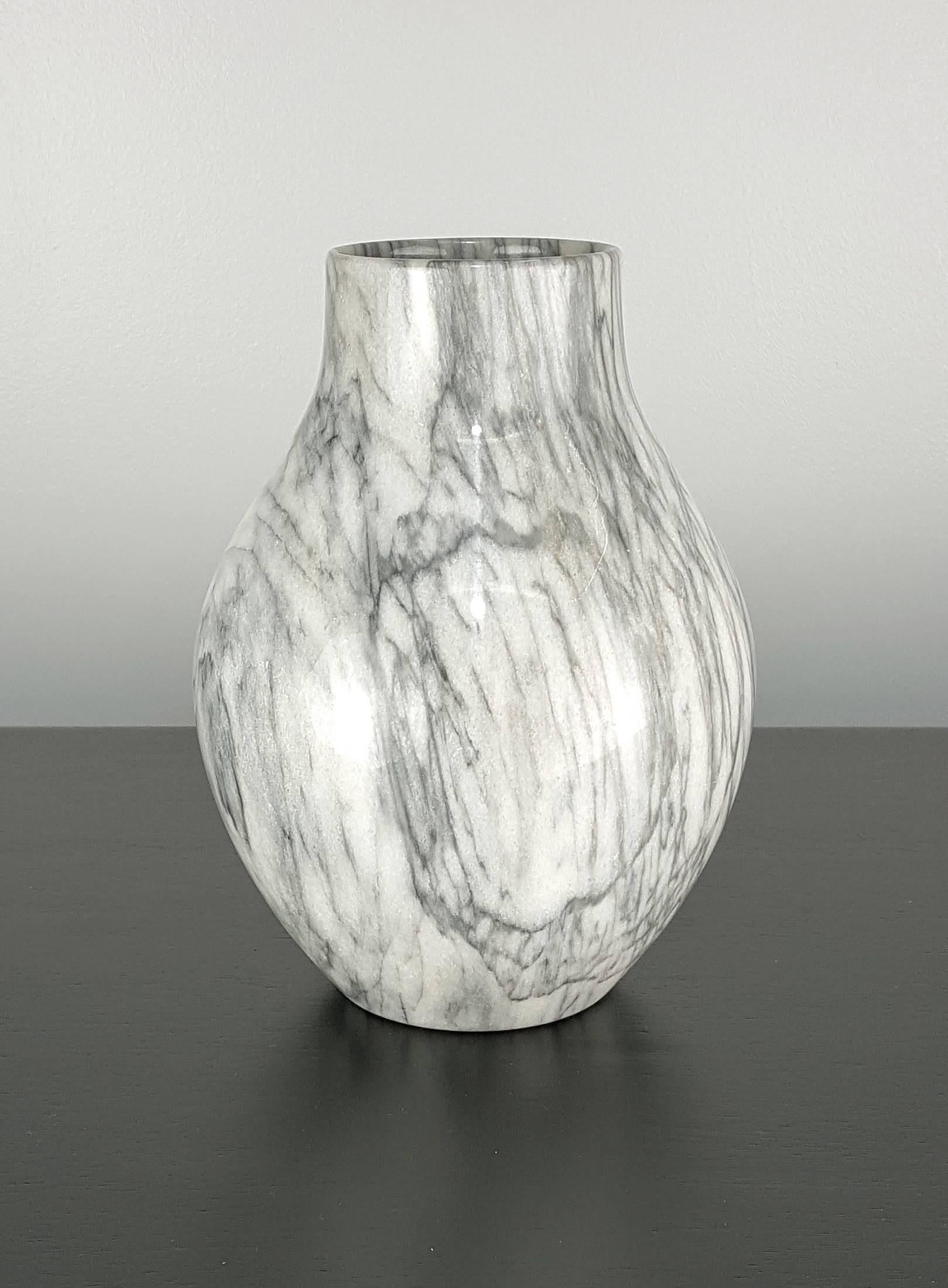 Mid-Century Modern Large Handmade Vase in Wildly Grained Carrara Marble, Italy, 1950s