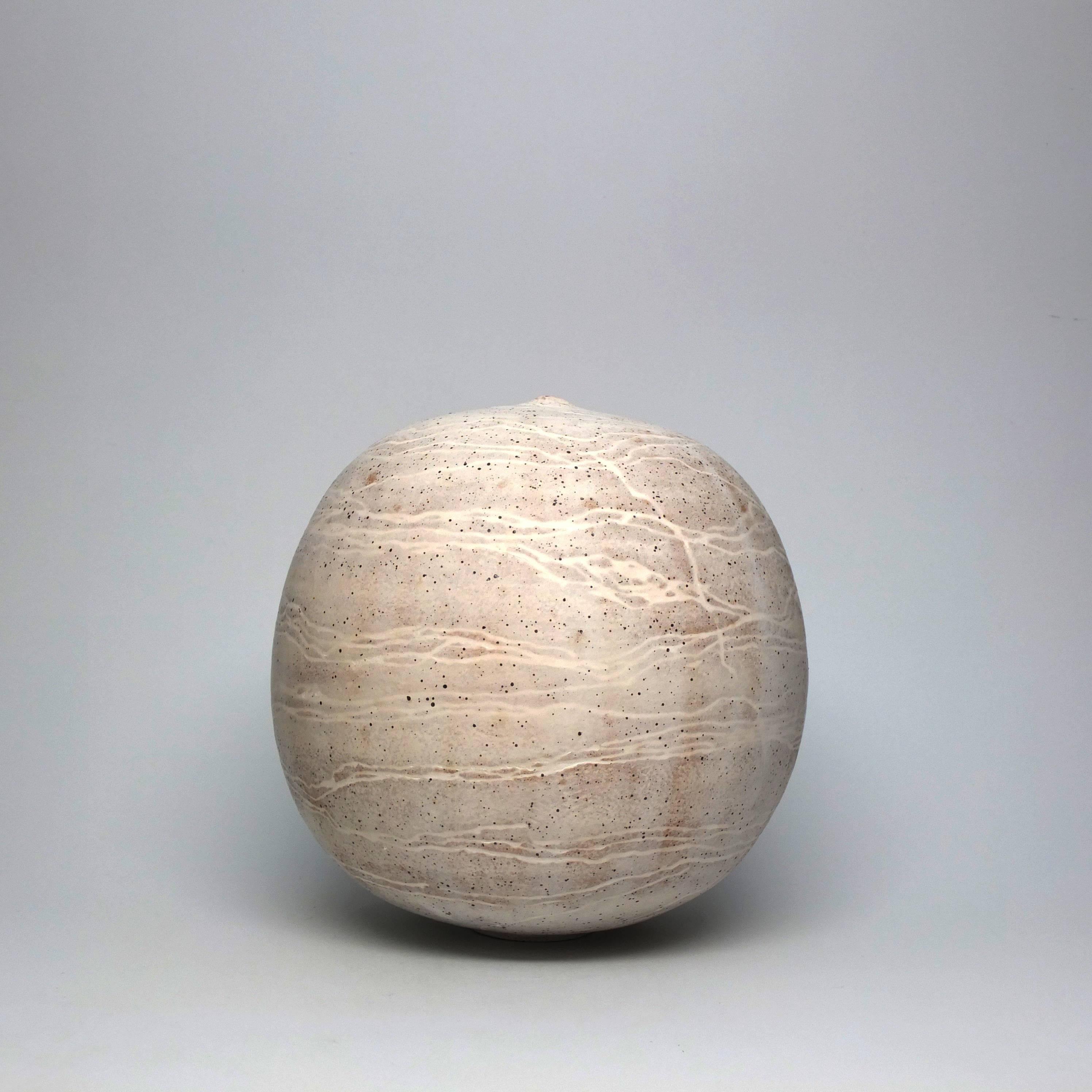 Artist bio:
New York based artist, Jeffrey Loura, creates organic, elemental vessels. Jeffrey moved to New York in 1996 to earn his BFA at Parsons School of Design, where he studied Illustration. He began throwing ceramics five years later in 2001.