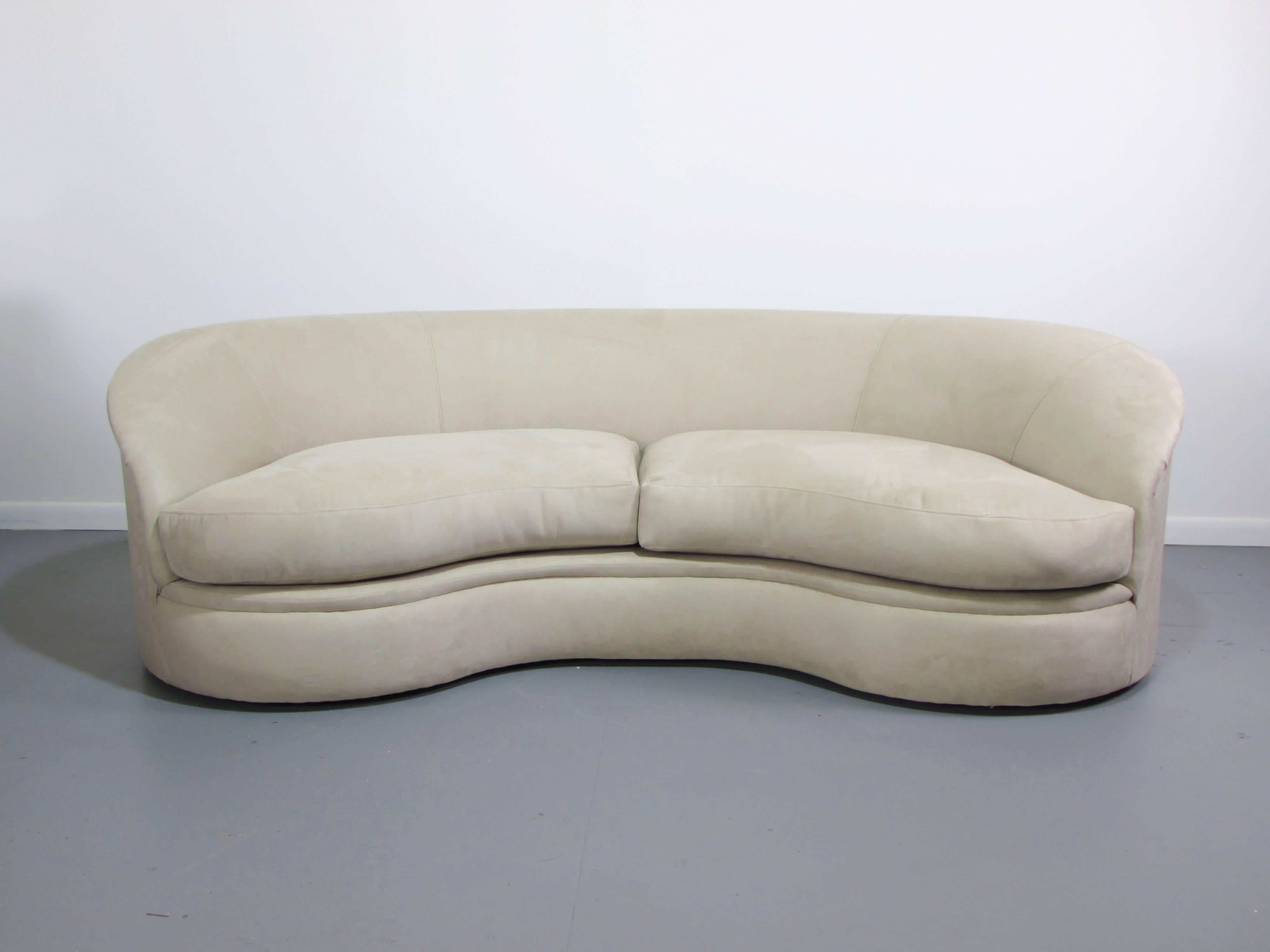 Mid-Century Modern Biomorphic Kidney Bean Shaped Sofa by Vladimir Kagan for Directional, 1970s