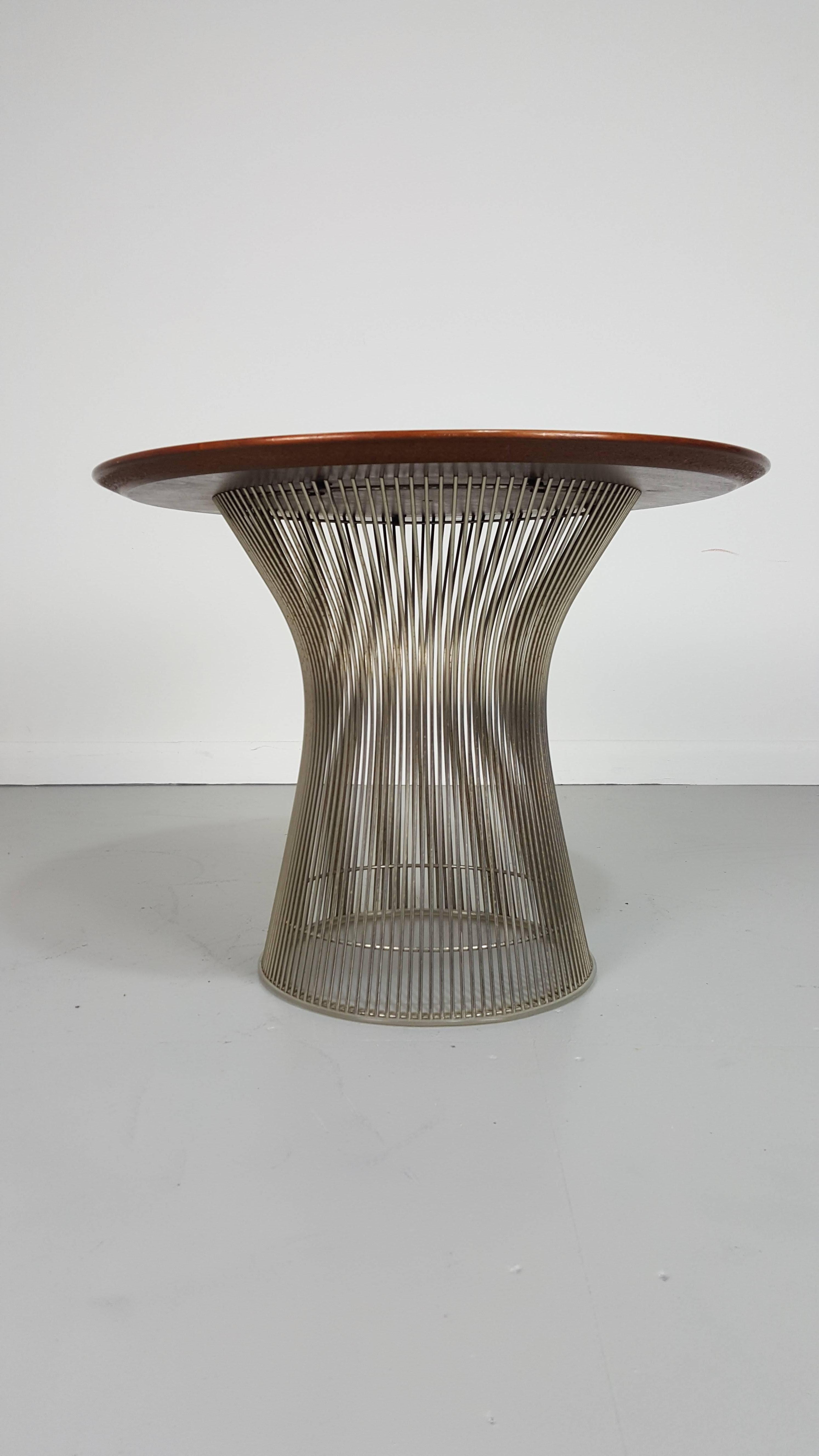 Sculptural side table by Warren Platner table for Knoll, 1970s.

See this item in our private NYC showroom! Refine Limited is located in the heart of Chelsea at the history Starrett-LeHigh Building, 601 West 26th Street, Suite M258. Please call us
