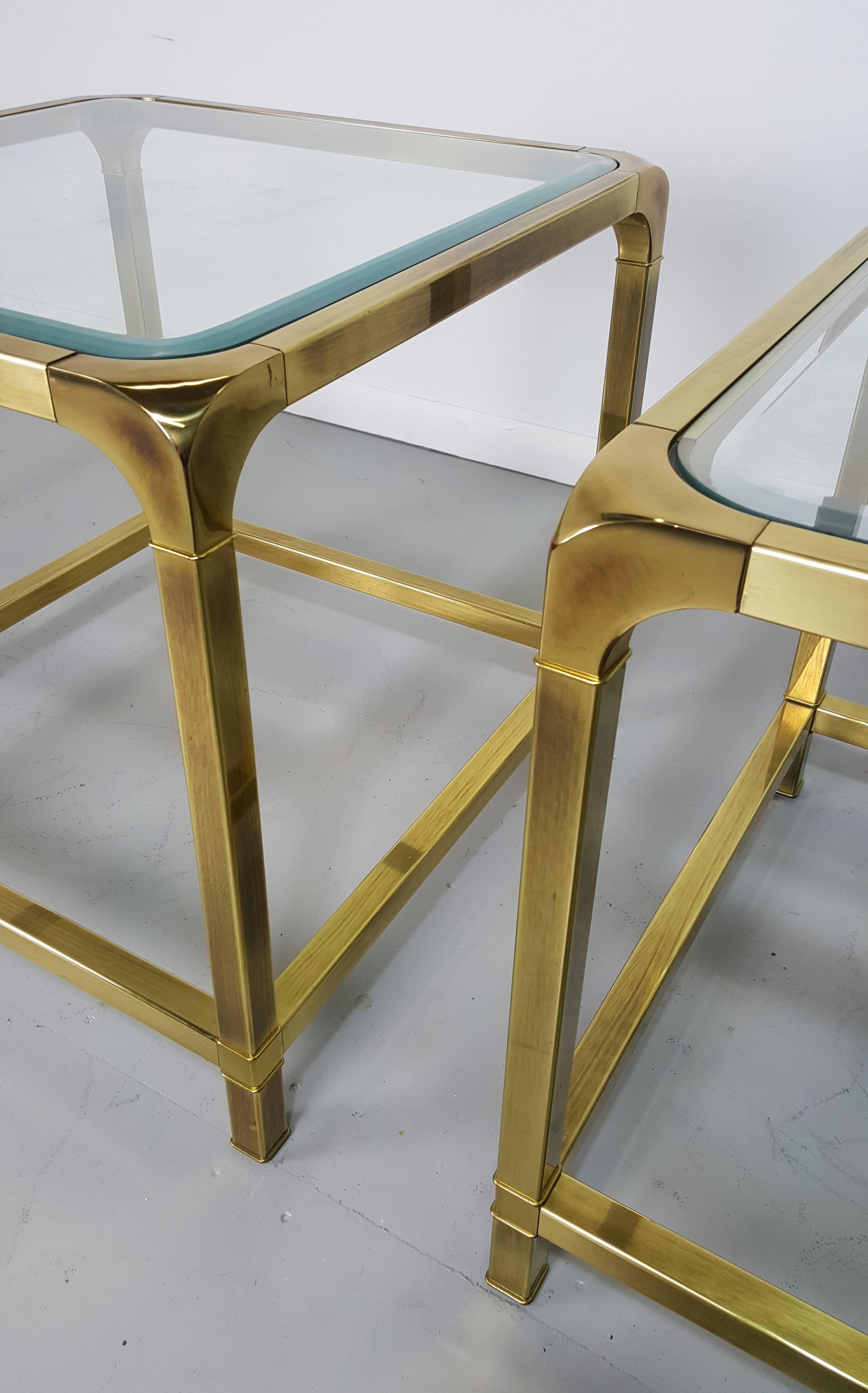 Hollywood Regency Pair of Large Patinated Brass End Tables by Mastercraft, 1970s