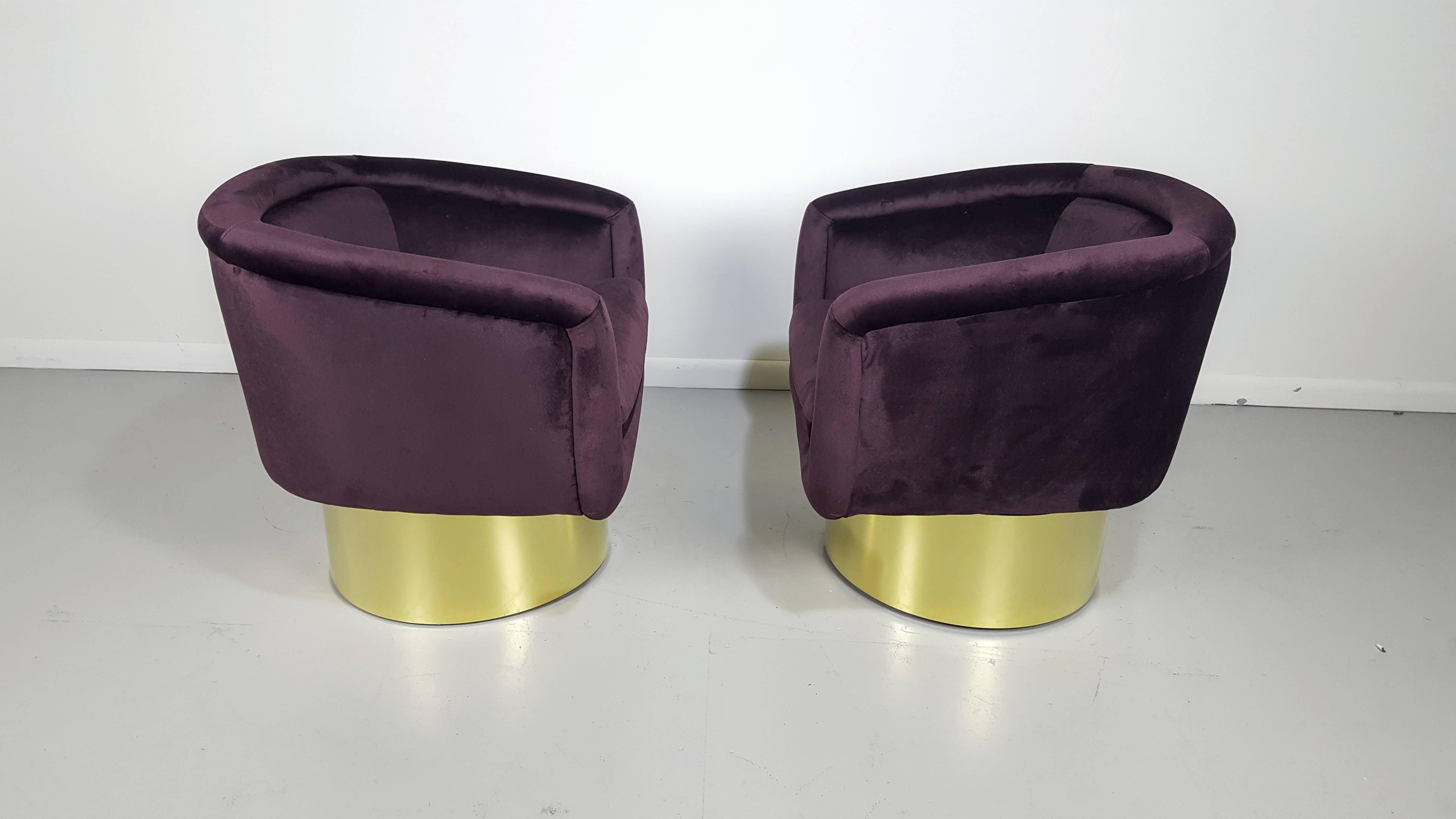 Luscious swivel lounge chairs in Aubergine velvet with polished bronze bases. Designed by Leon Rosen for Pace Collection, 1970s. Fully restored. Very comfortable. Heavy and well-made.

We offer free regular deliveries to NYC and Philadelphia area.