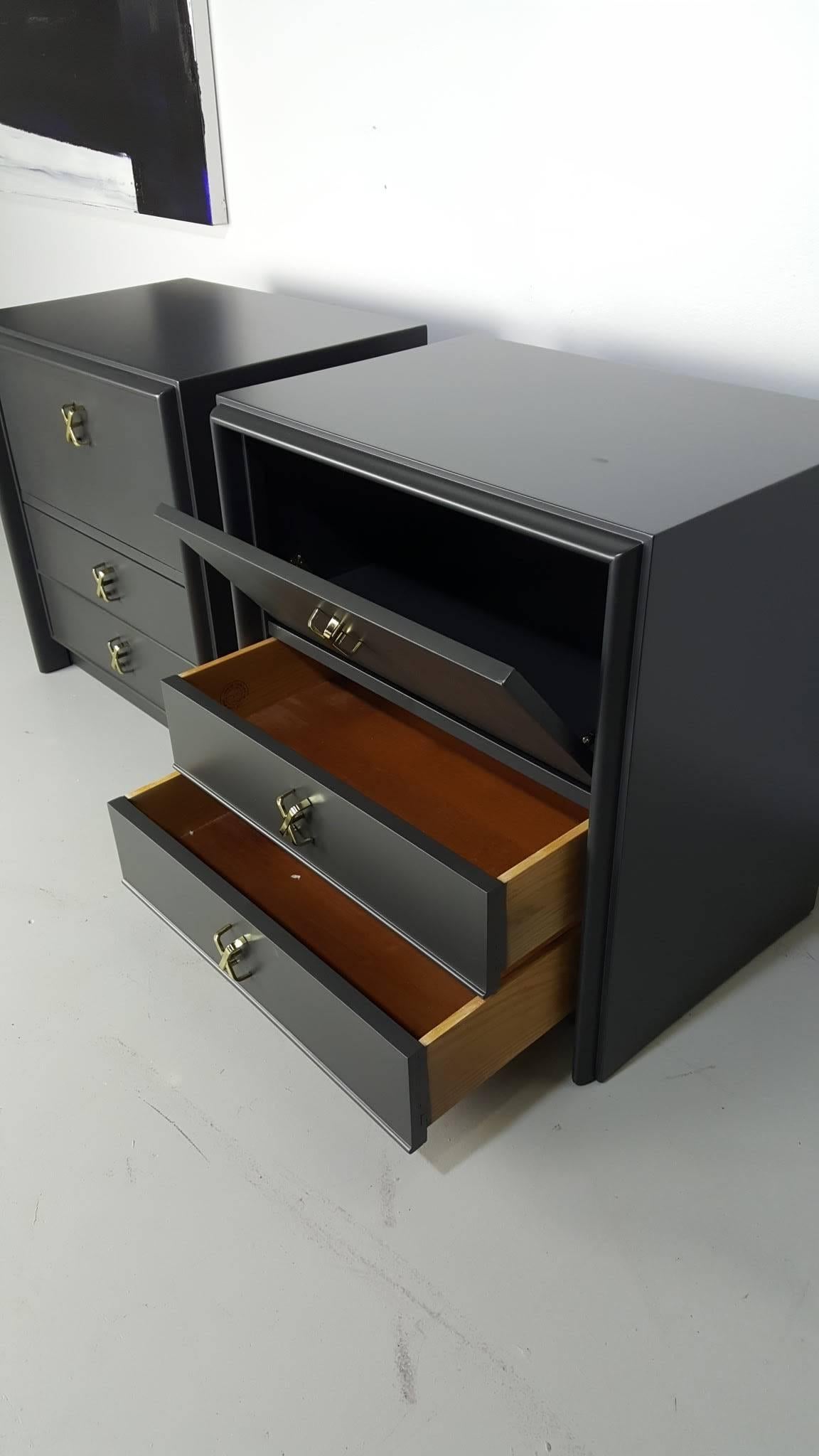 American Paul Frankl Nightstands in Charcoal Lacquer for Johnson Furniture, 1950s