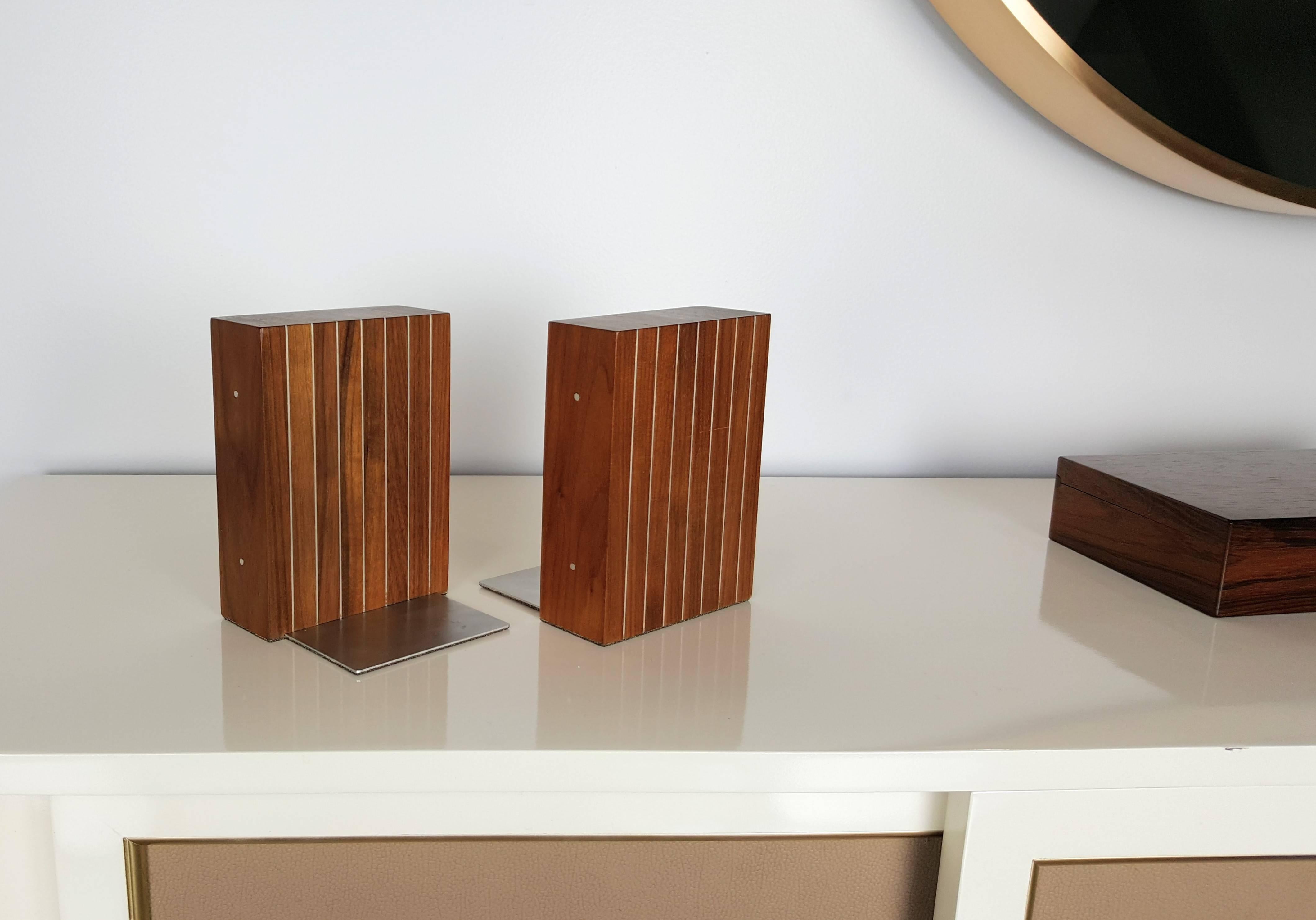 Rare bookends by Paul Evans and Phillip Lloyd Powell, 1960s. Excellent vintage condition.